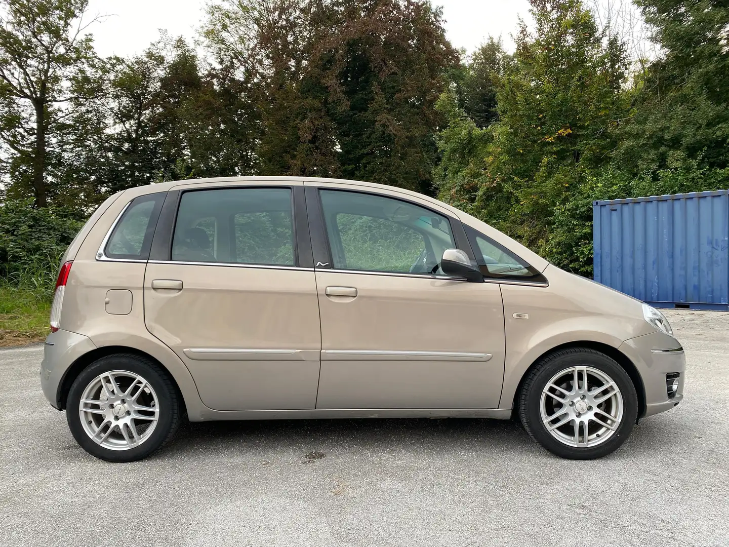 Lancia MUSA Musa II 20071.4 16v Oro s Goud - 2