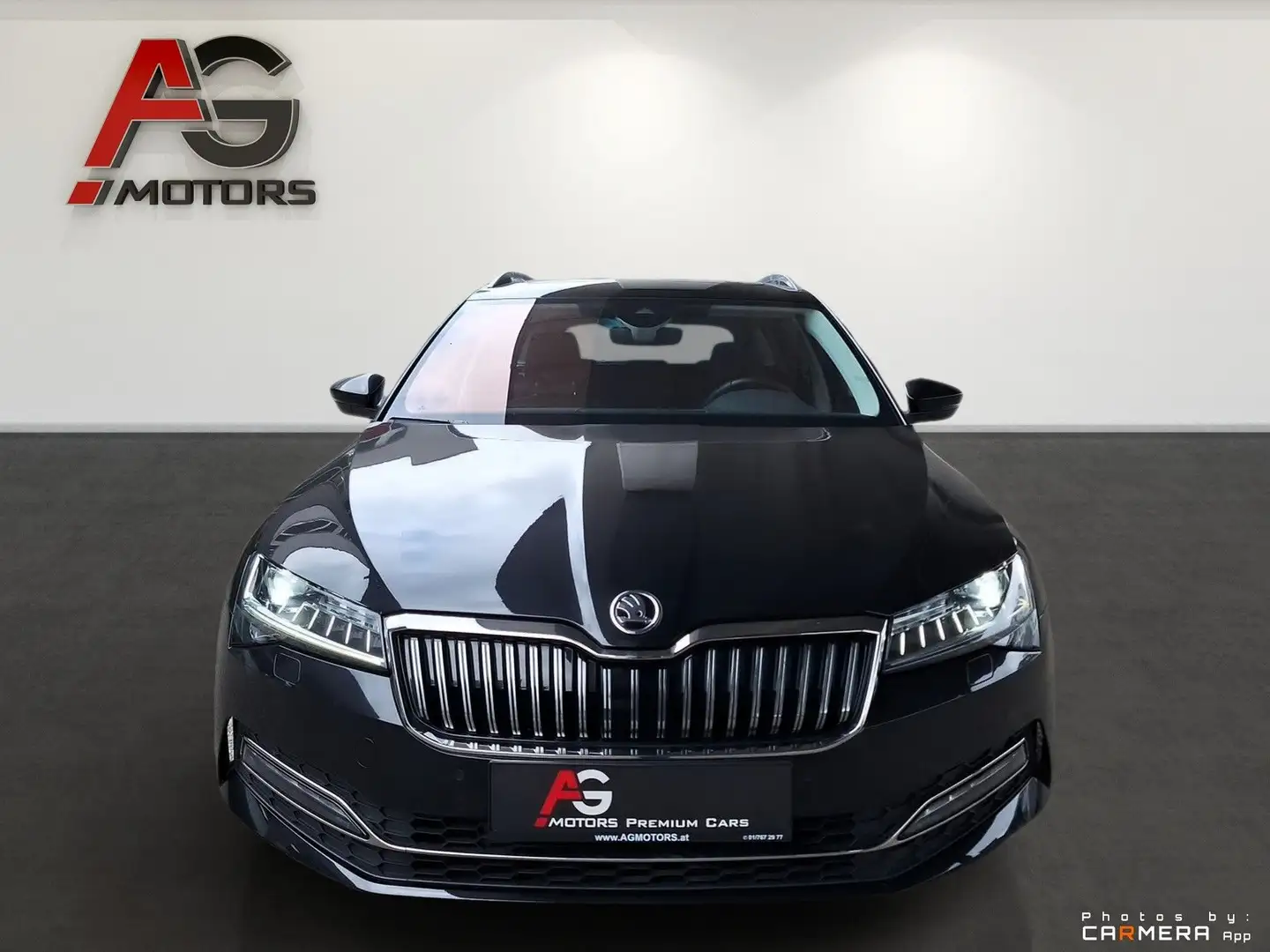 Skoda Superb Kombi 2,0 TDI Style/Virtual Cockpit/LED/Kamera/Pa Schwarz - 2