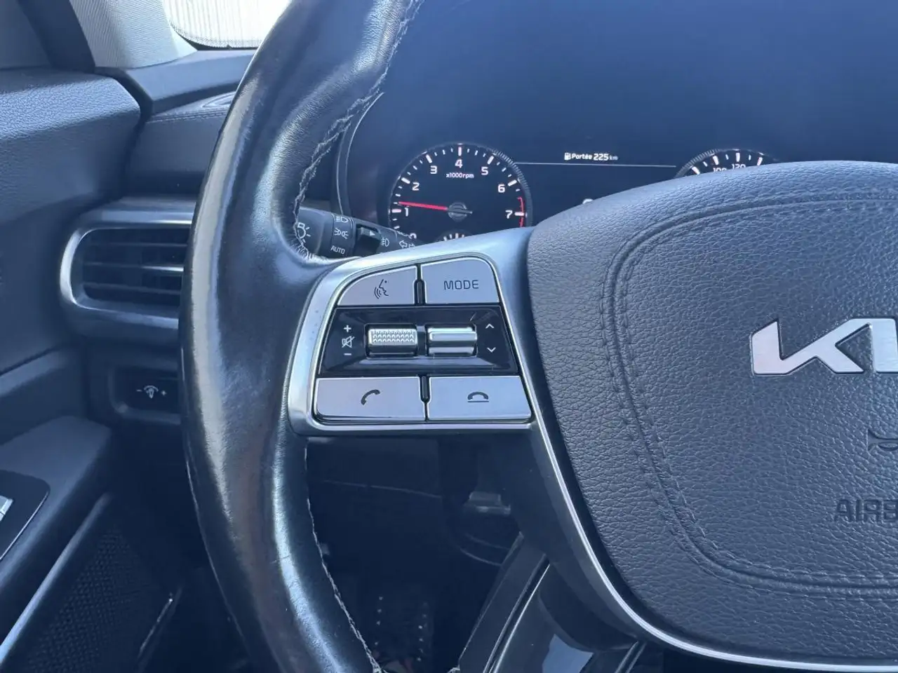 Kia Telluride photo Kia Telluride
