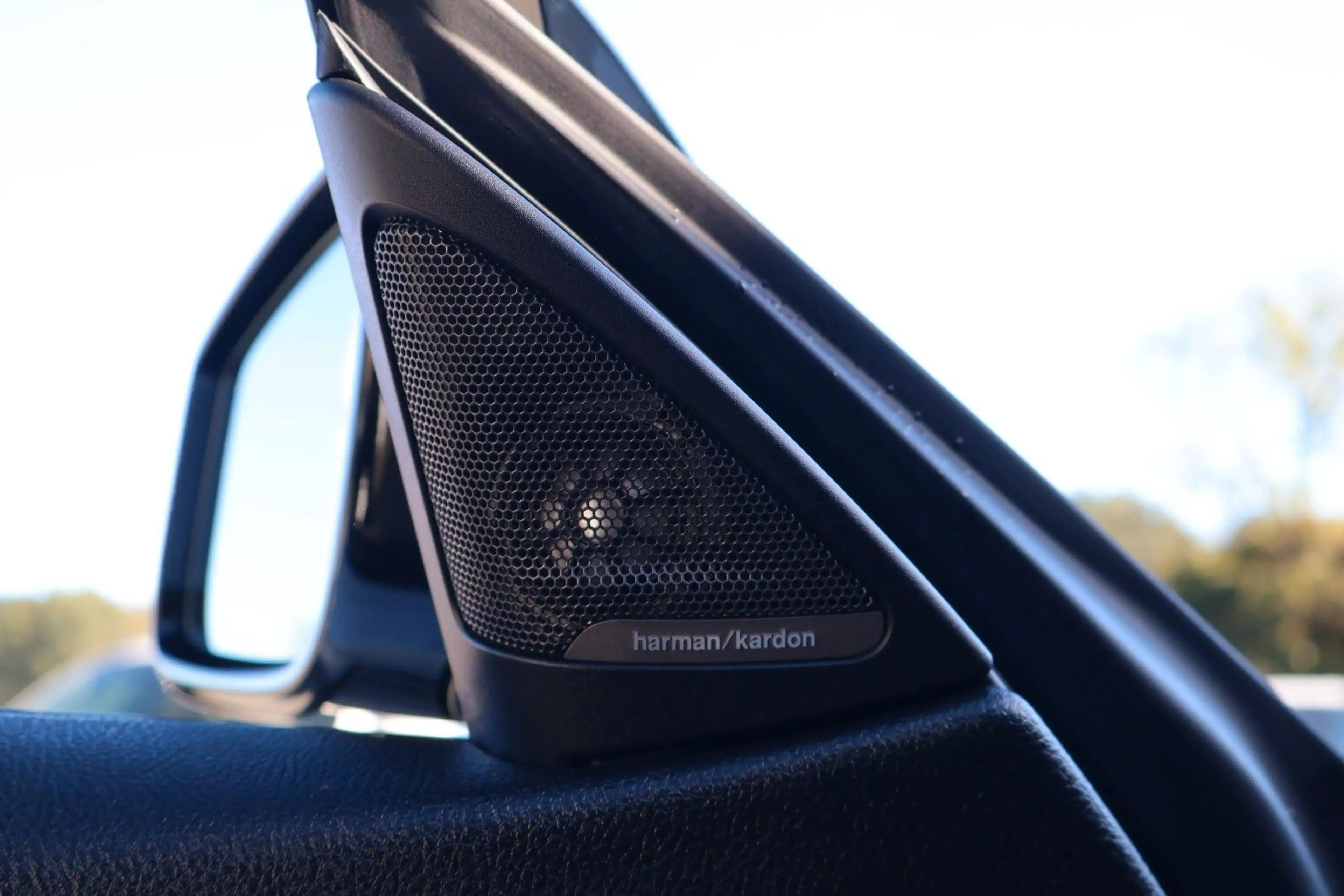 BMW 440 i Cabrio M-PAKET/360°/H&K/TOTW/CARPLAY/20" — photo 11