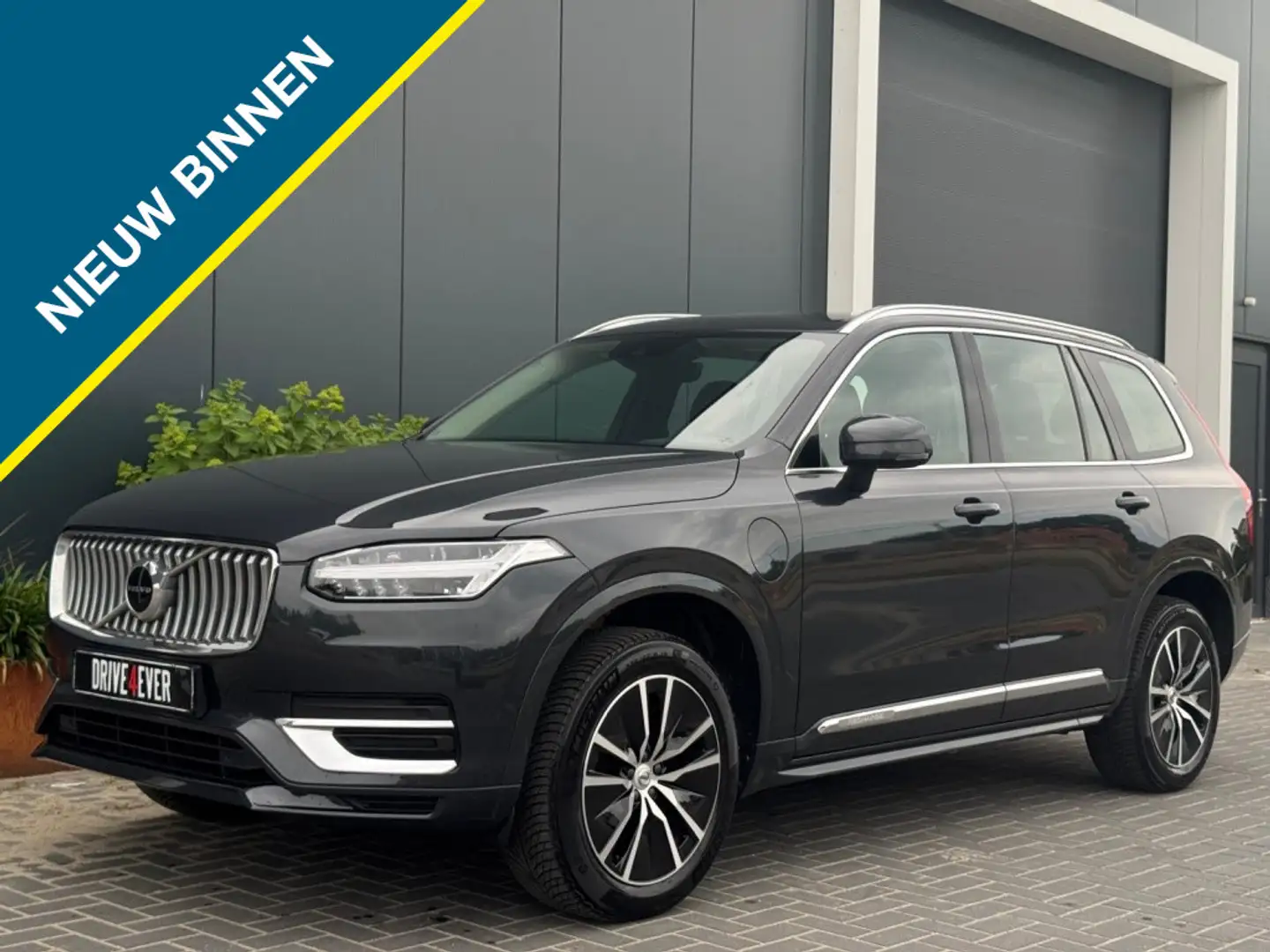 Volvo XC90 2.0 T8 AWD 7p Inscript. M2022 NAVI PANO ELEK PAKKE Grijs - 1