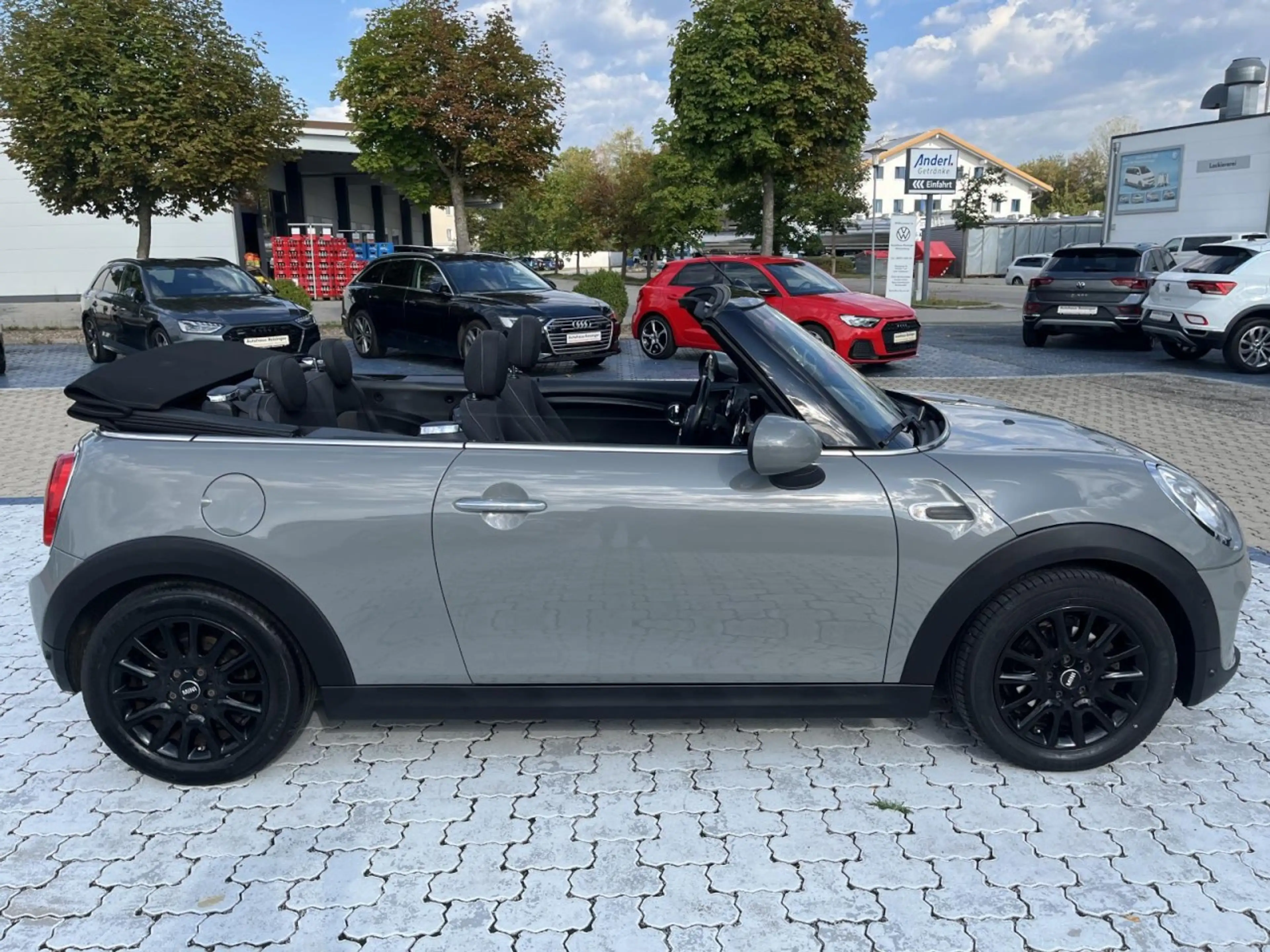 MINI Cooper Cabrio 1,5 (Navi+Sitzh.+PDC+CarbonBlackLine) — photo 9