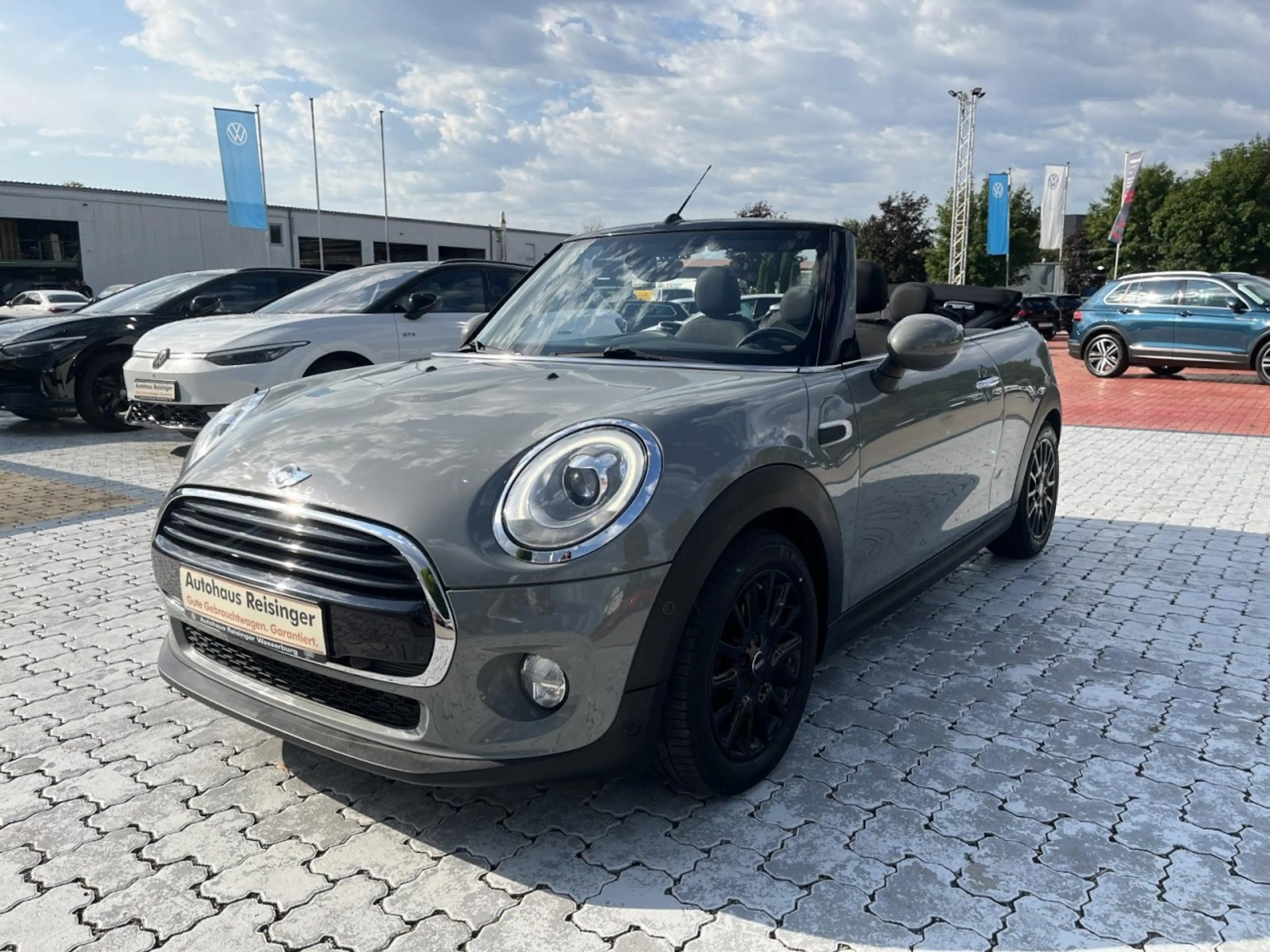 MINI Cooper Cabrio 1,5 (Navi+Sitzh.+PDC+CarbonBlackLine) — photo 7