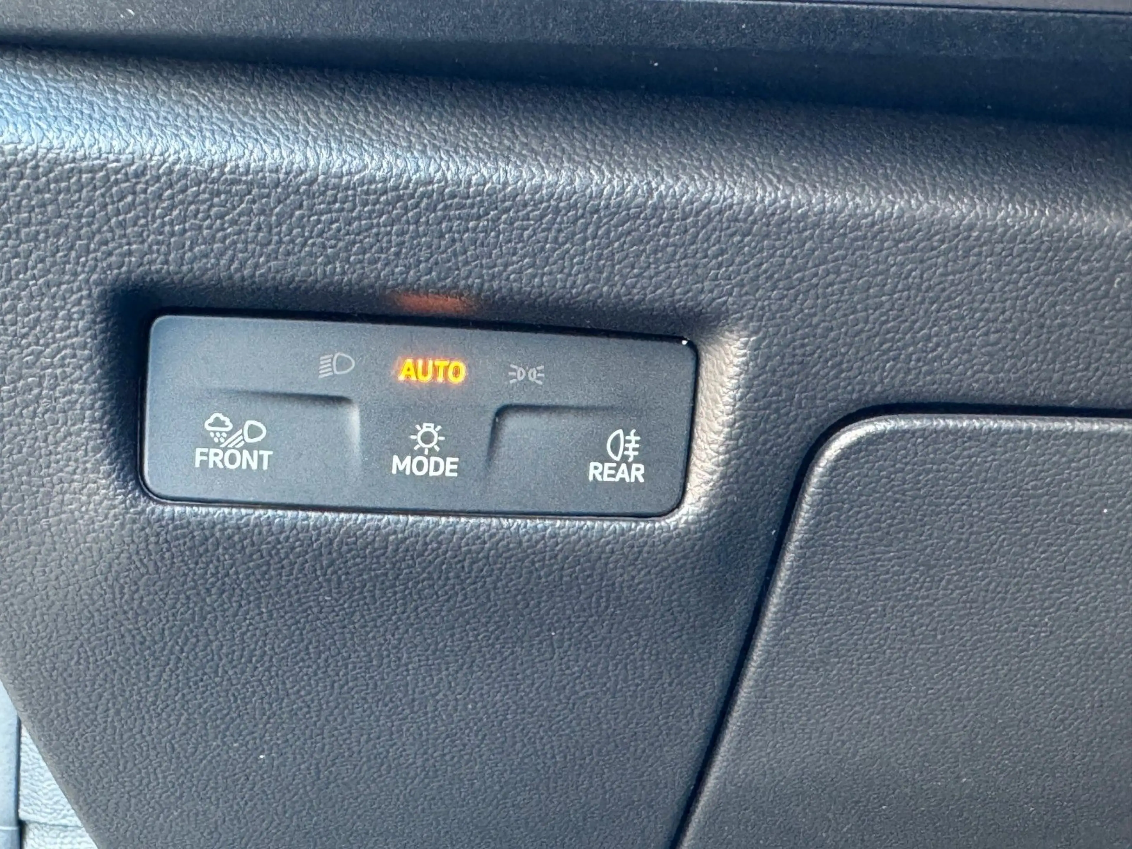 Skoda Superb Combi Sportline — photo 12