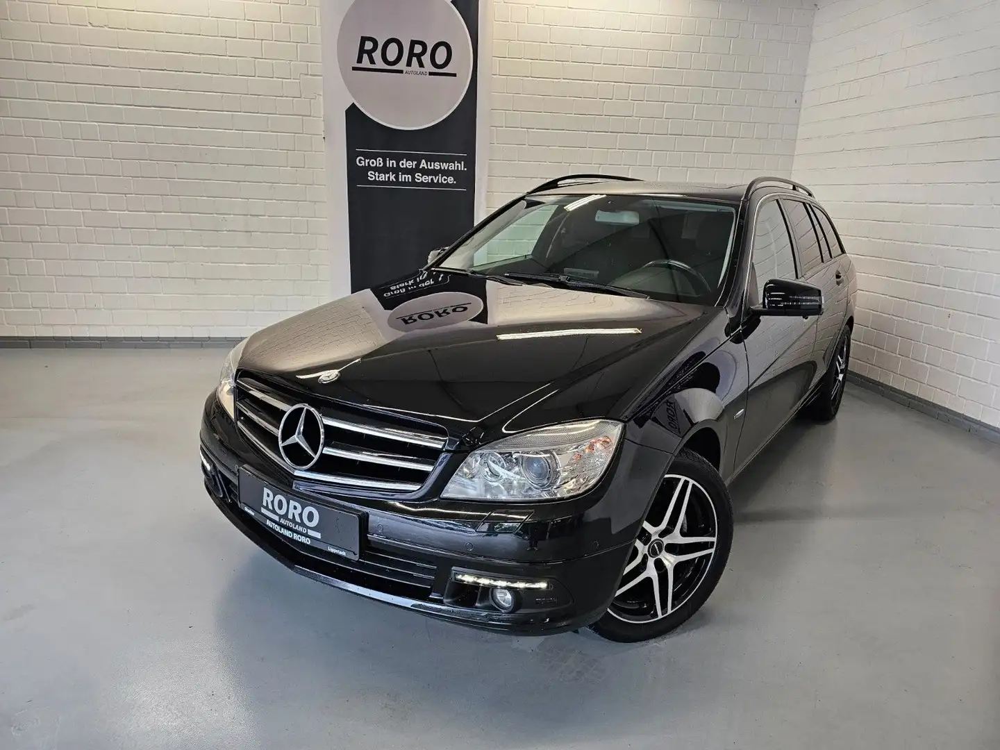 Mercedes-Benz C 250 T-Modell CGI BlueEfficiency +Bi-Xenon/NAVI Schwarz - 1