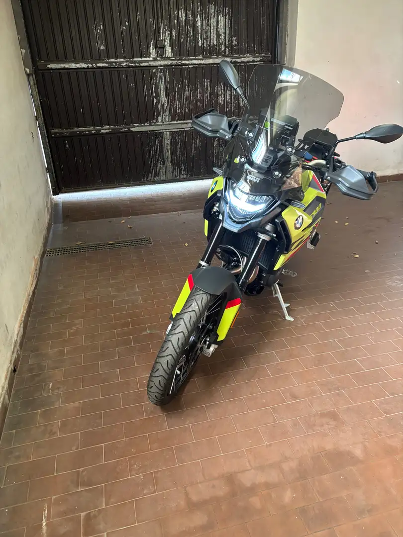 BMW F 900 GS Jaune - 1
