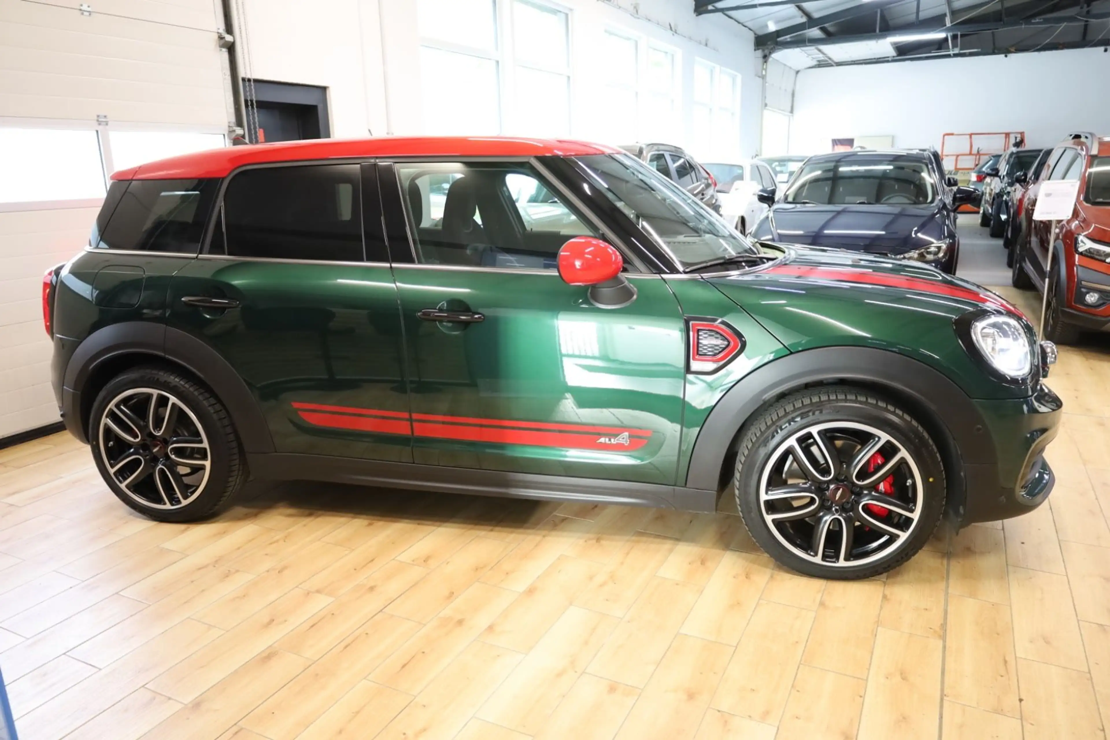 MINI John Cooper Works Countryman ALL4 — photo 7