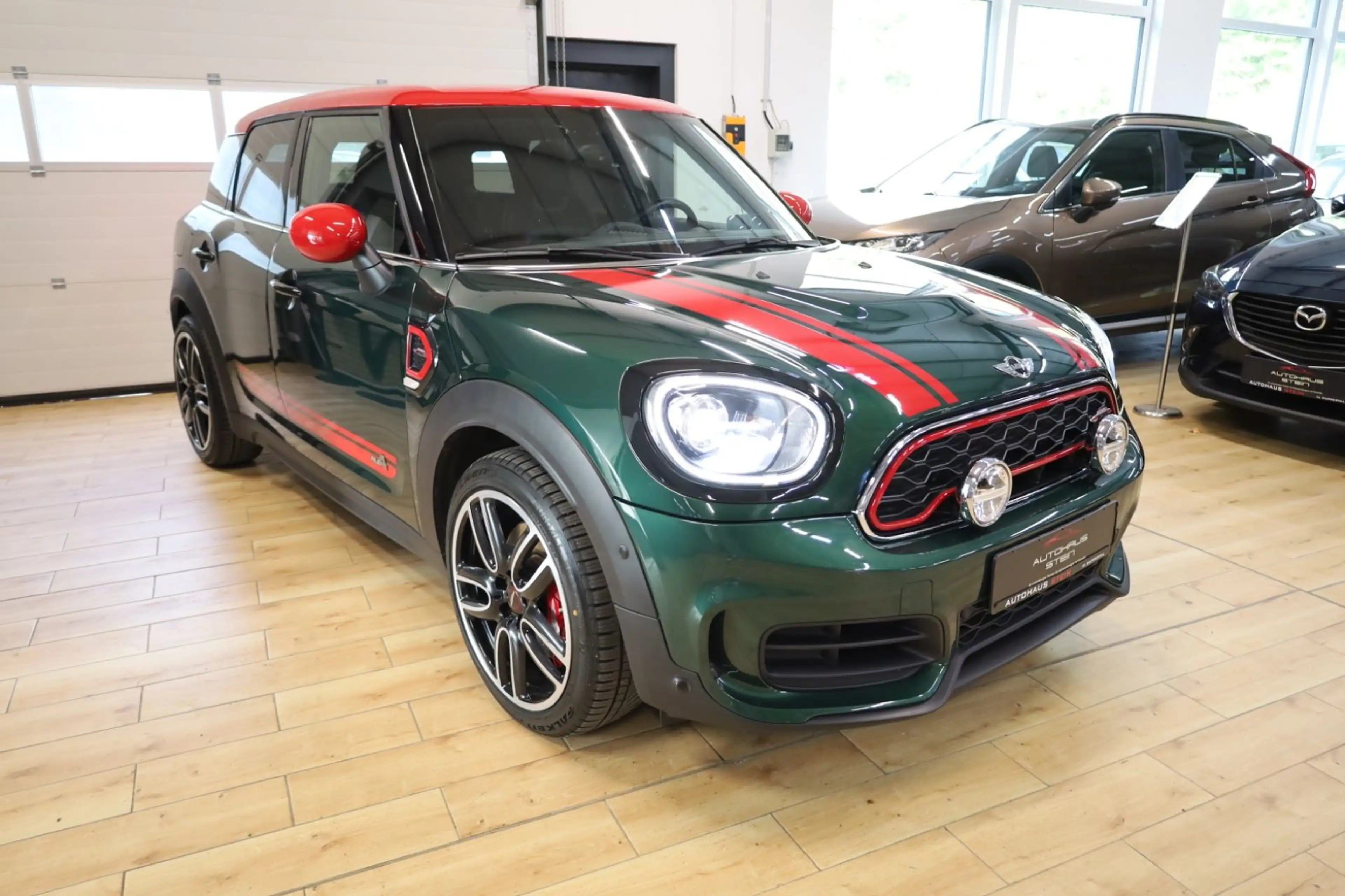 MINI John Cooper Works Countryman ALL4 — photo 3