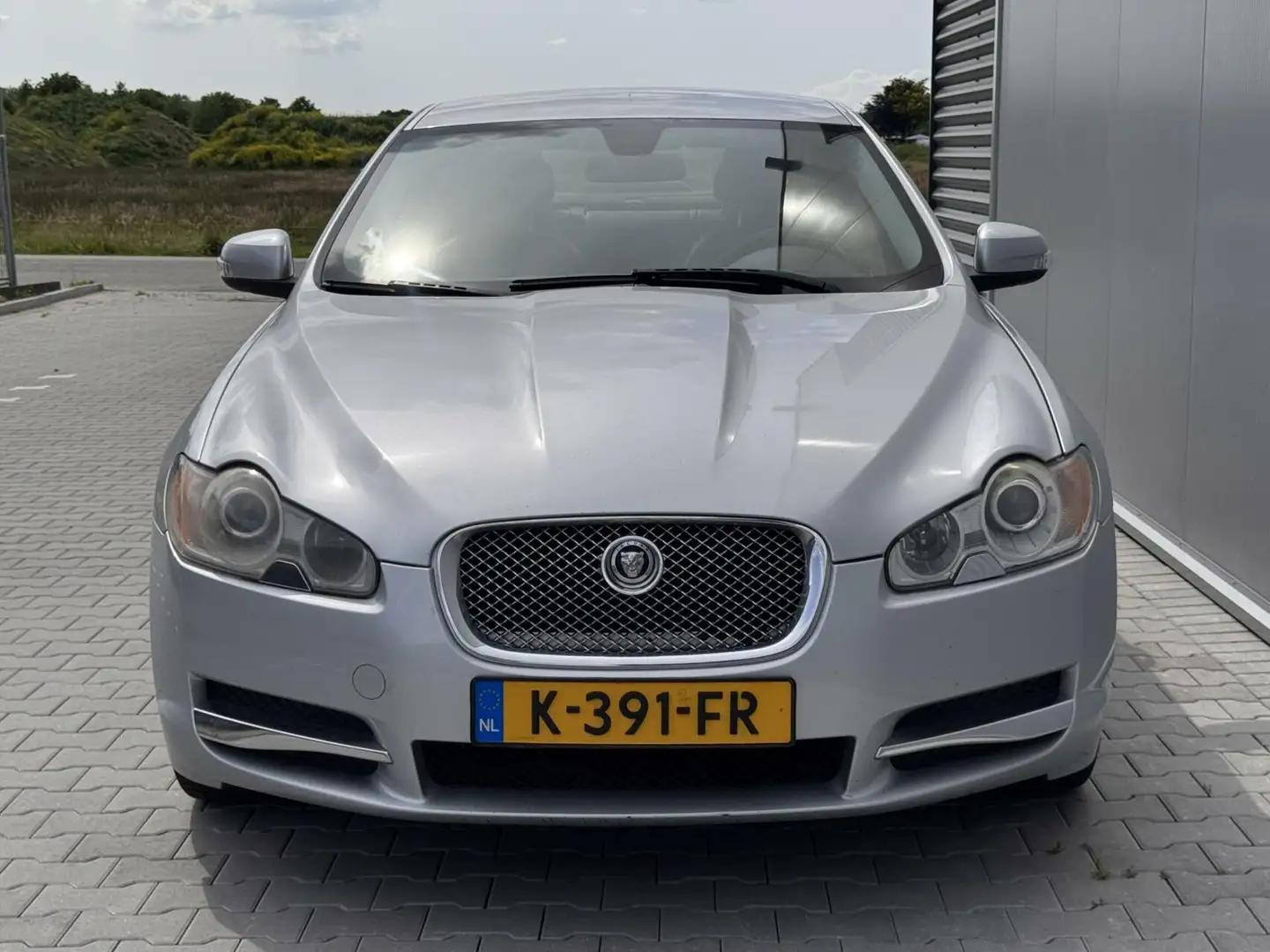 Jaguar XF 4.2 V8 Premium Luxury Read text/goed lezen Grau - 2