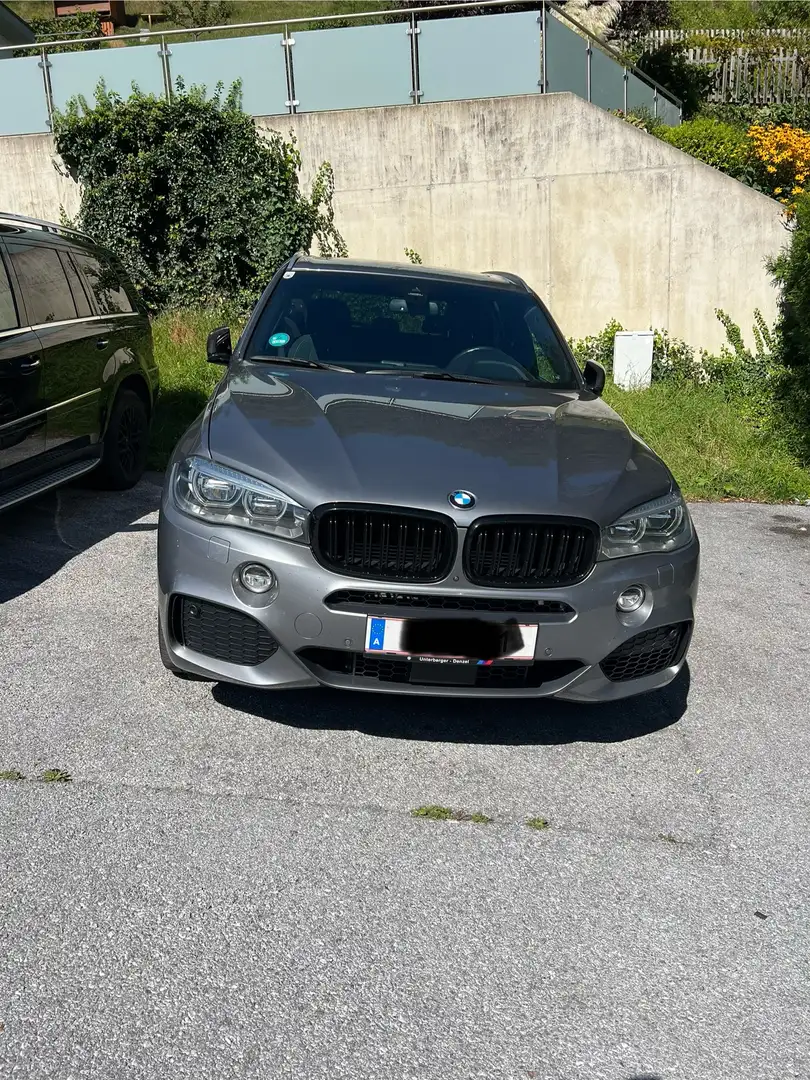 BMW X5 xDrive 40 e Grau - 1