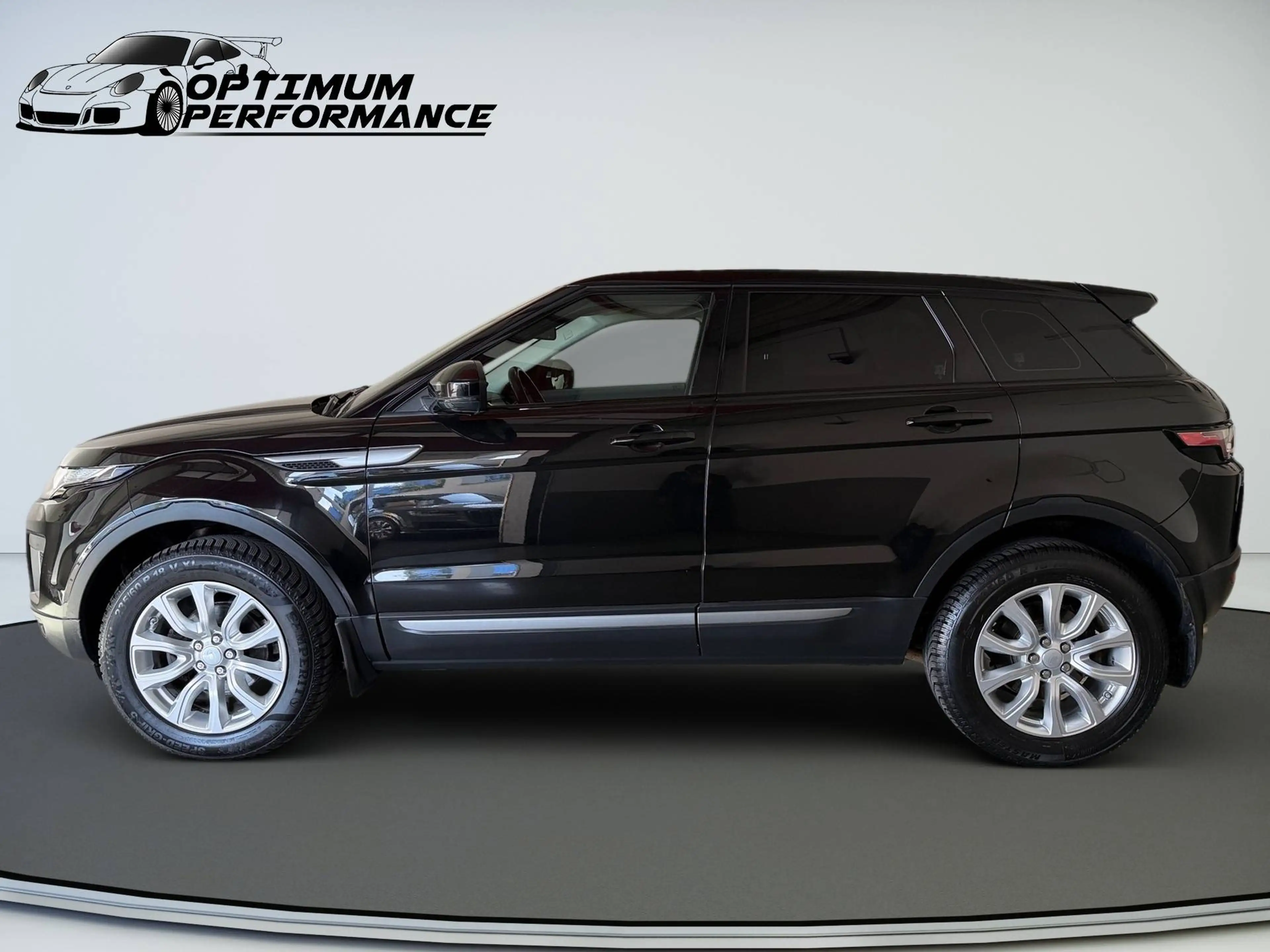 Land Rover Range Rover Evoque Pure 2.0D — photo 8