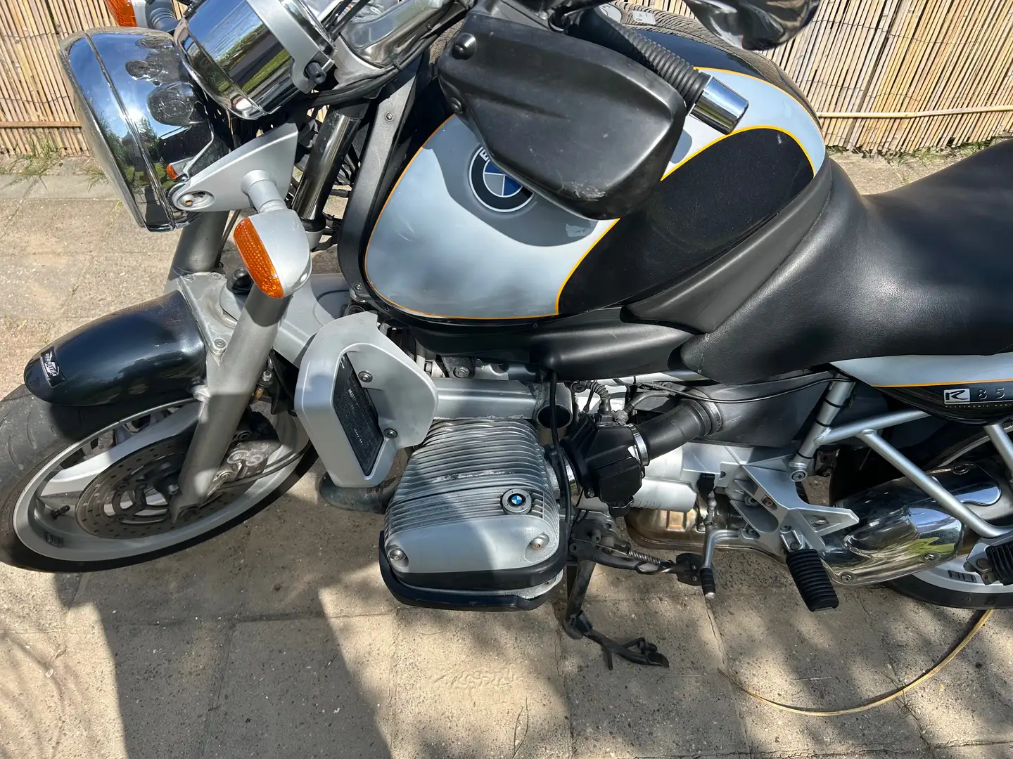 BMW R 850 R Grau - 2