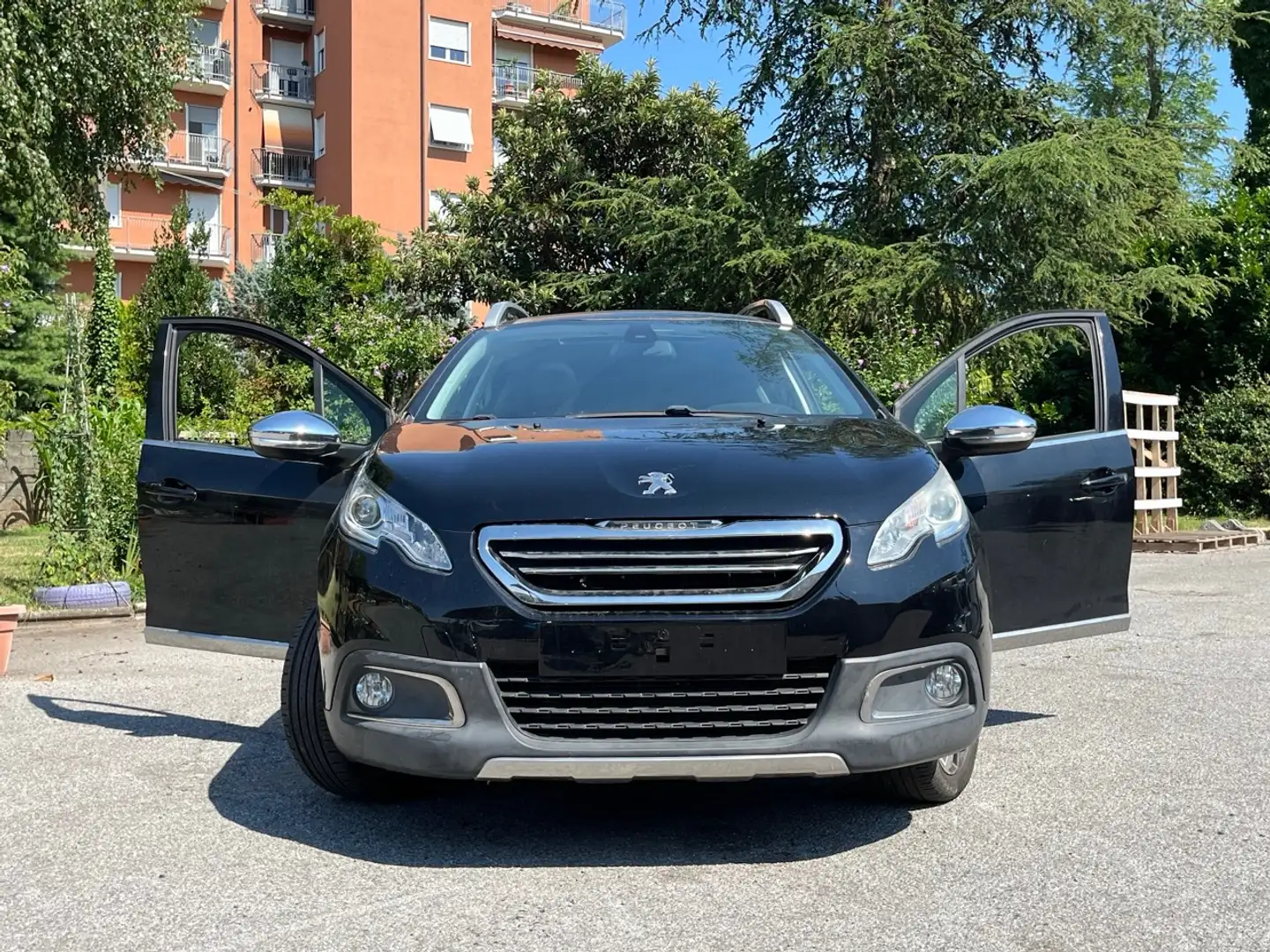 Peugeot 2008 2008 1.6 e-hdi 8v Allure s Nero - 2