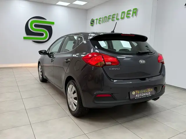 Kia Ceed view 5