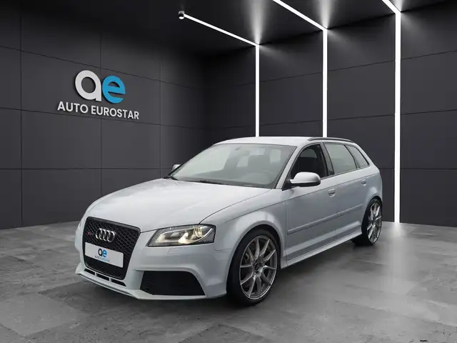 Audi RS3 2.5 TFSI qu.*Capristo*Suzuka*Bose*Navi*Xenon