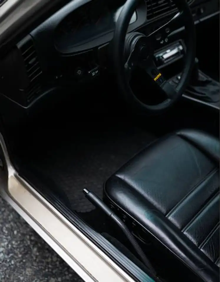 Porsche 944 снимка Porsche 944