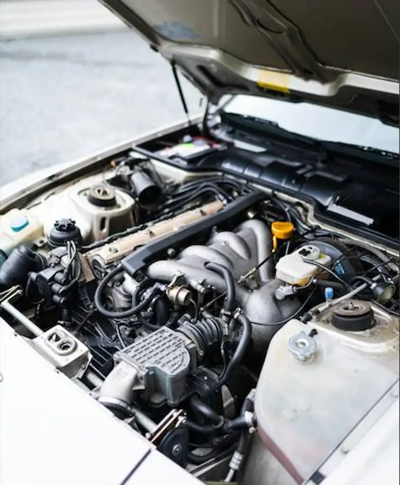 Porsche 944 снимка Porsche 944