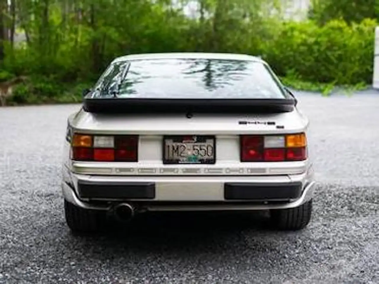 Porsche 944 снимка Porsche 944
