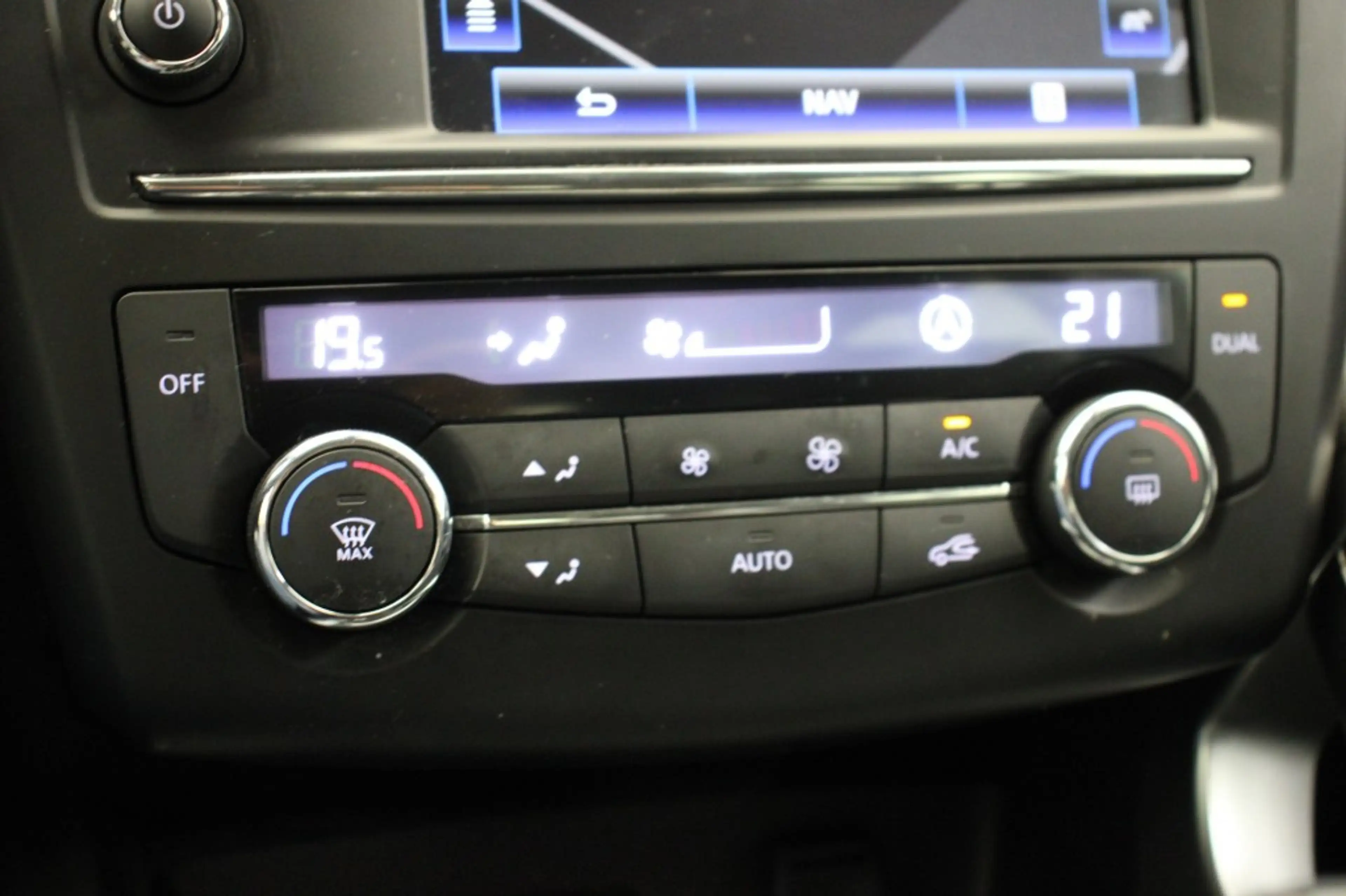 Renault Kadjar 1.2 TCe Intens - Navi, Cruise, Clima, Half Leer, K — photo 7
