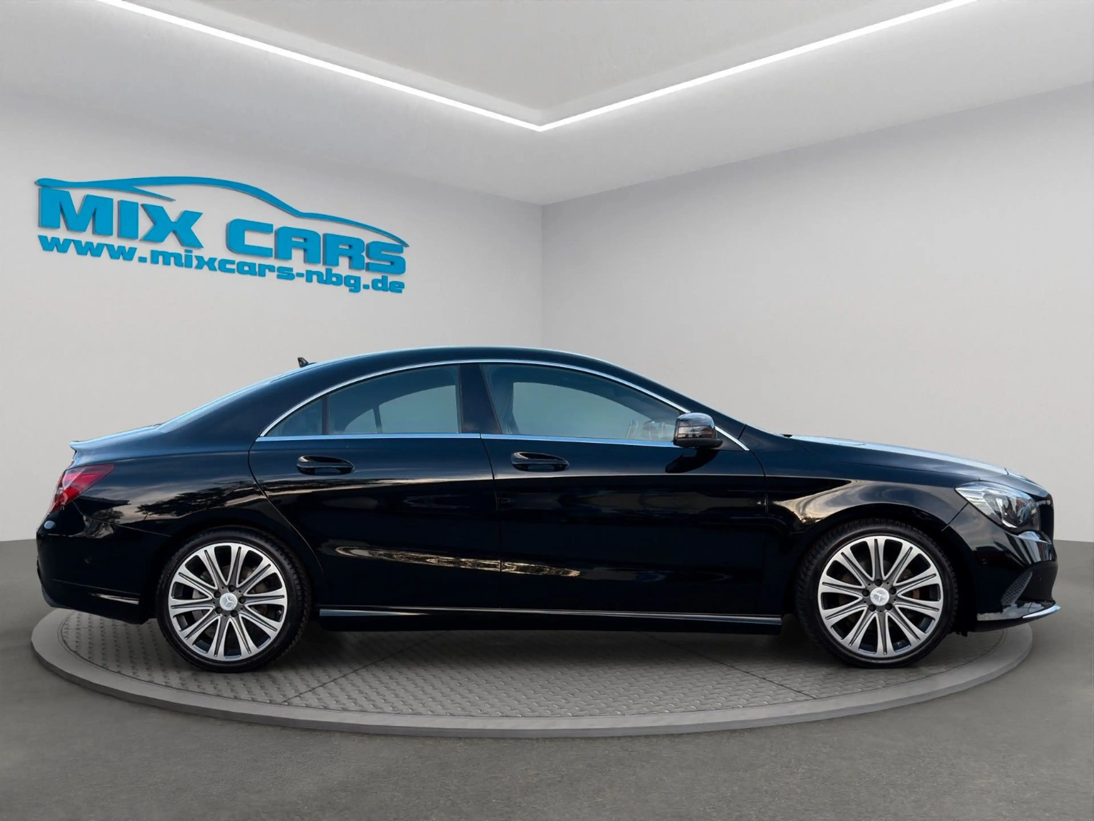Mercedes-Benz CLA 180 Urban*AUTOM.*SHZ*TEMP.*NAVI*EU6 — photo 11