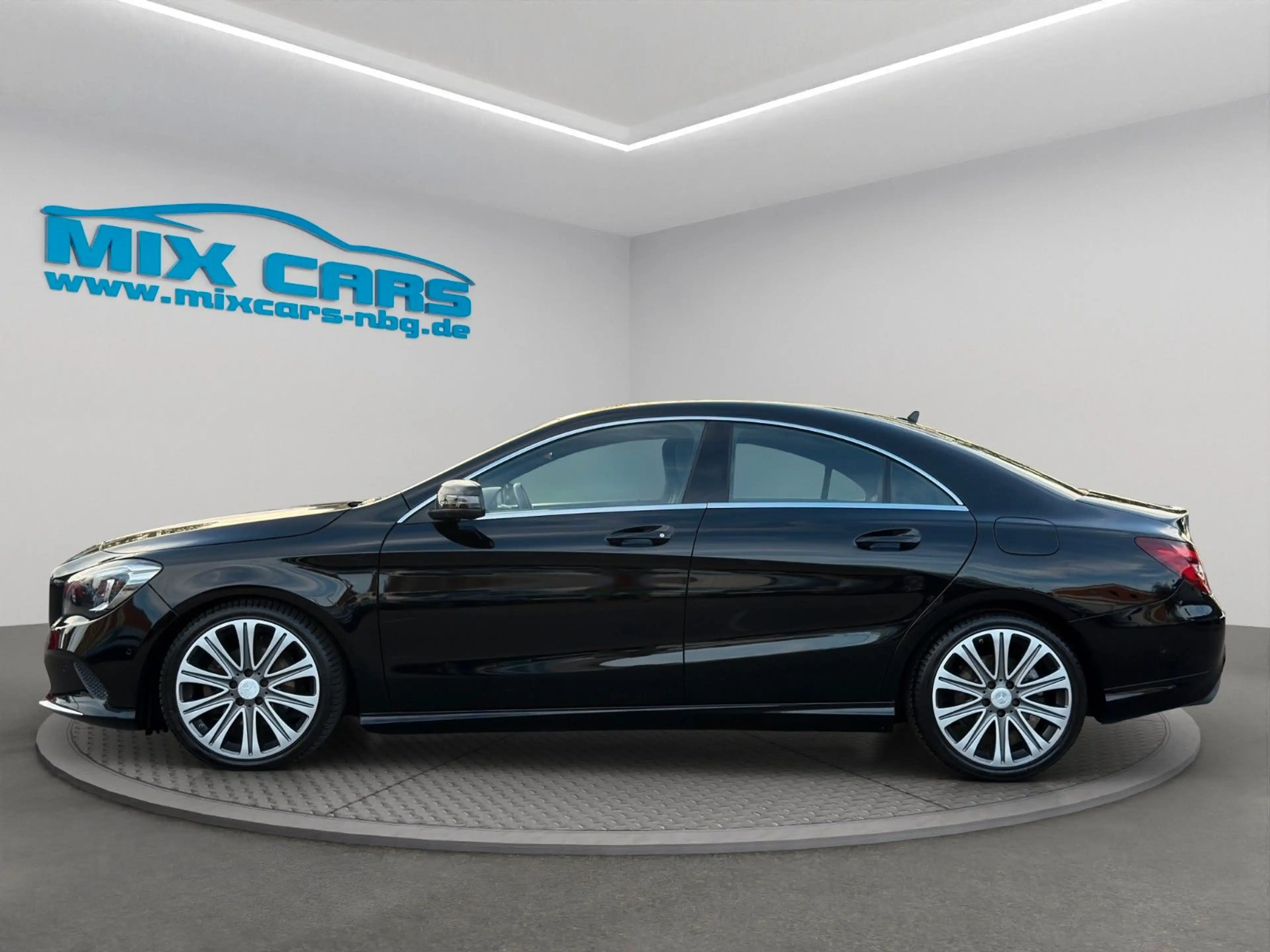 Mercedes-Benz CLA 180 Urban*AUTOM.*SHZ*TEMP.*NAVI*EU6 — photo 6