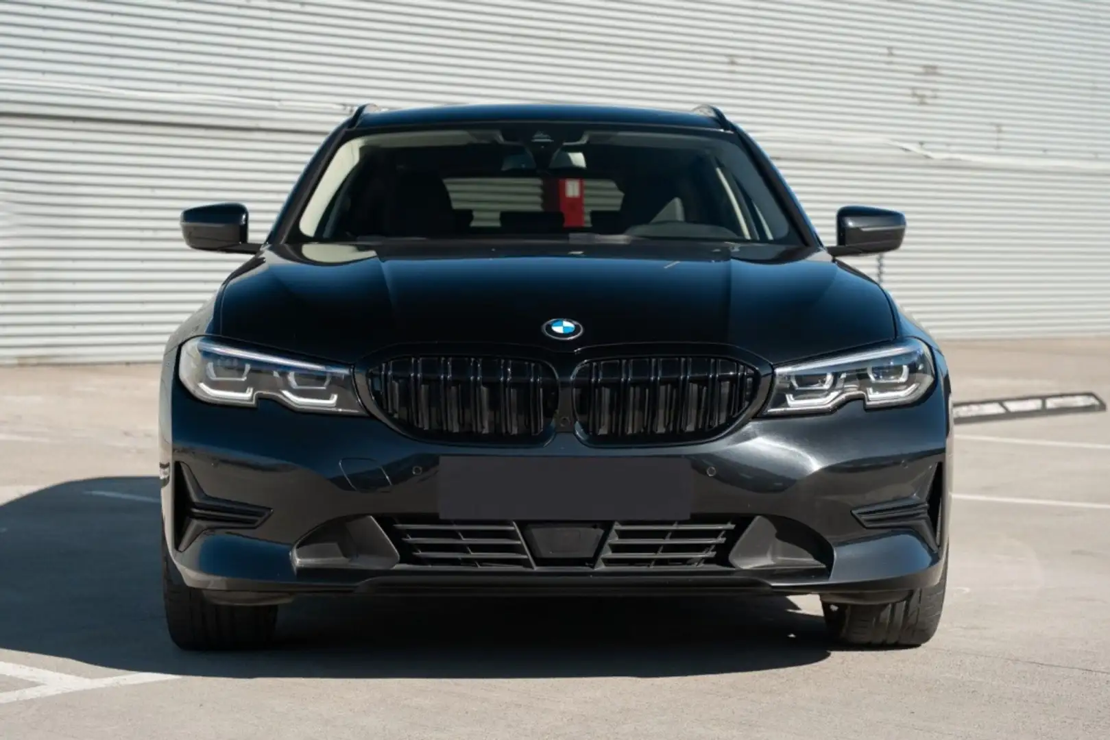 BMW 320 320dA Gran Turismo xDrive Zwart - 2