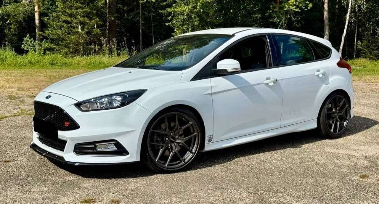 Ford Focus Focus 5p 2.0 ecoboost ST 250cv
