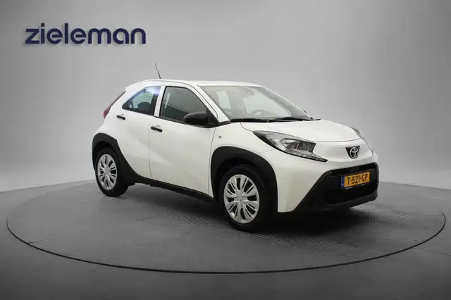 Toyota Aygo X 1.0 VVT-i Silence - Adaptive Cruise, Airco