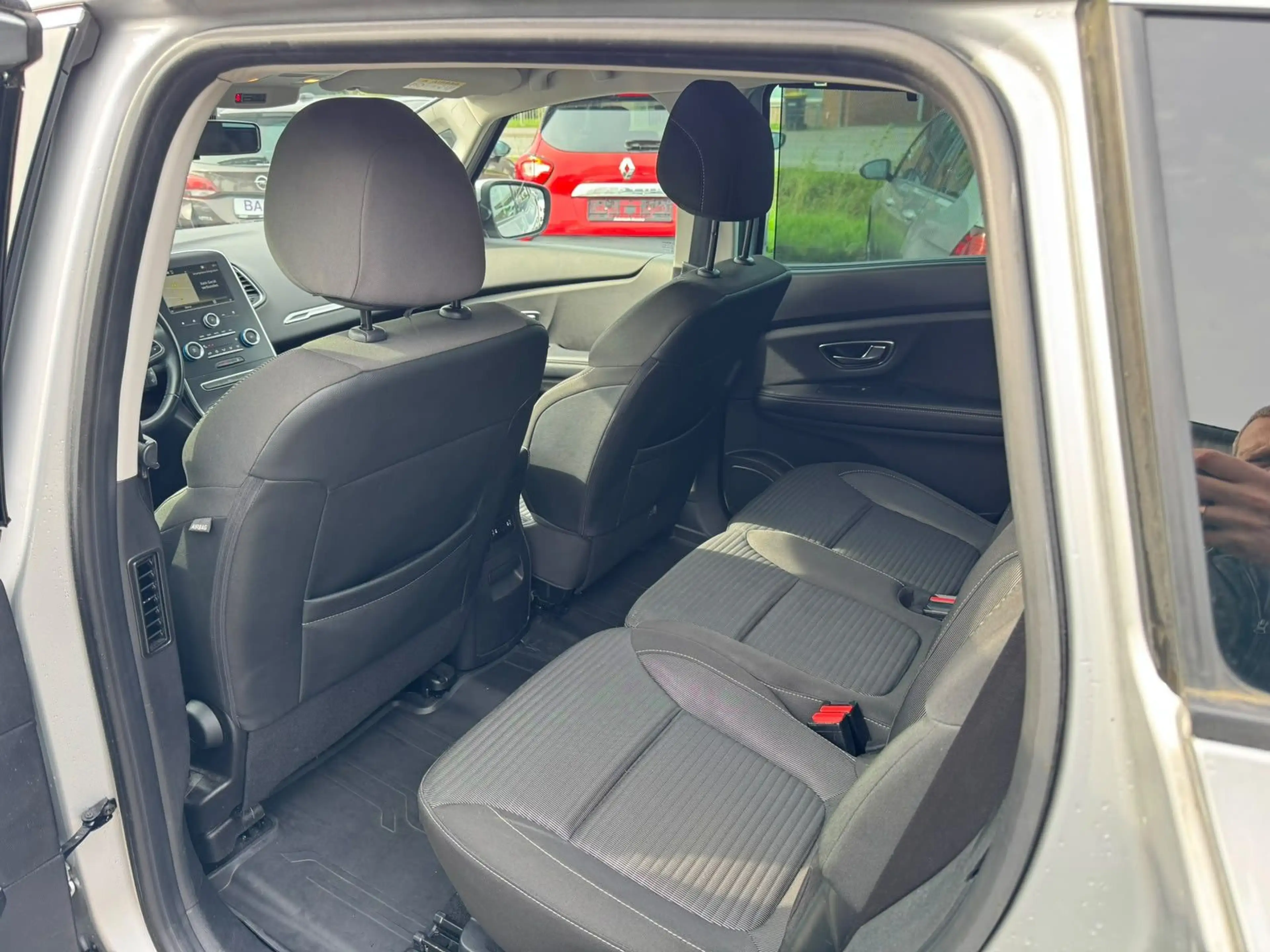 Renault Scenic IV Grand Business Edition AHK/CARPLAY/NAV — photo 12