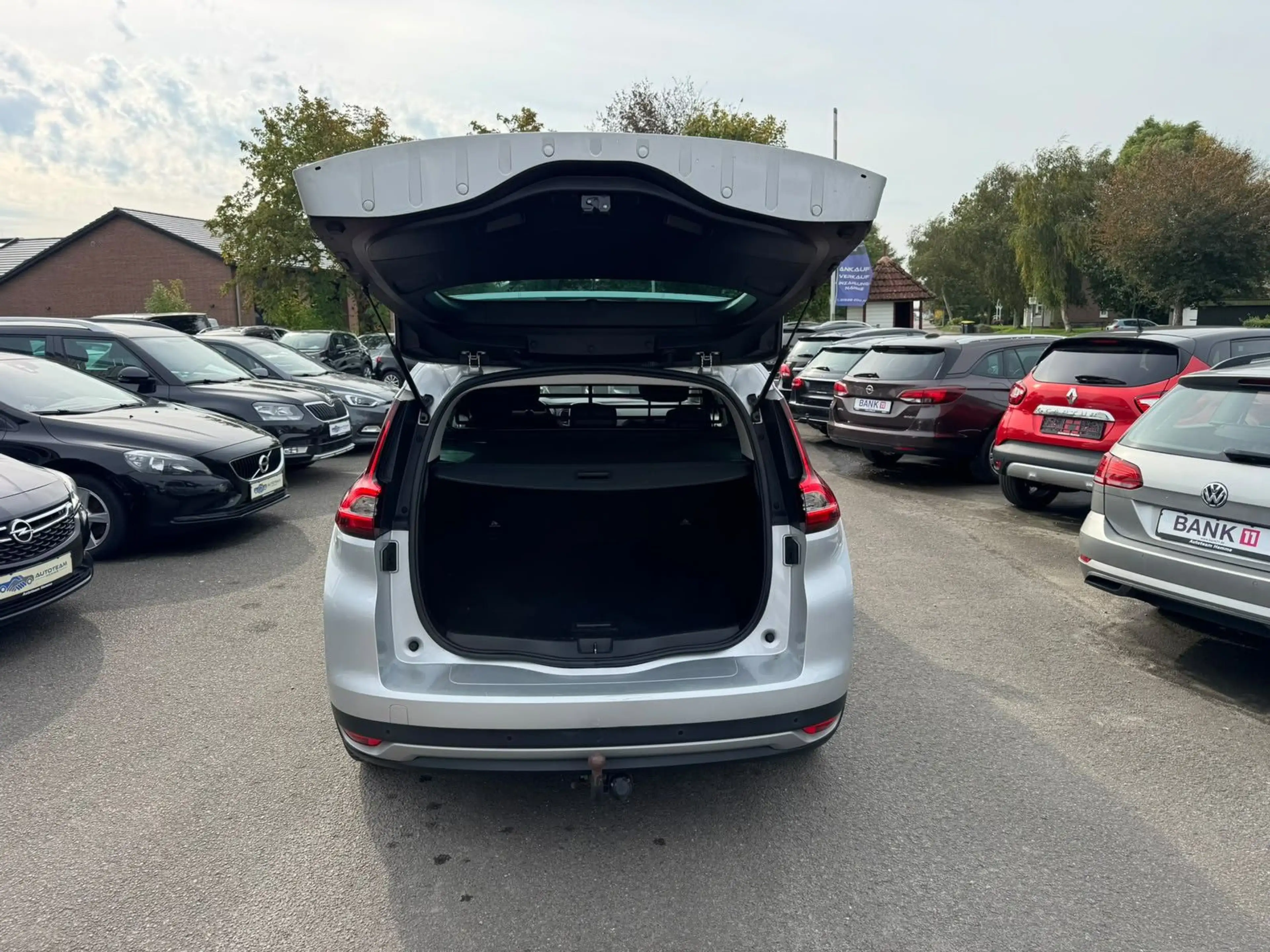 Renault Scenic IV Grand Business Edition AHK/CARPLAY/NAV — photo 9