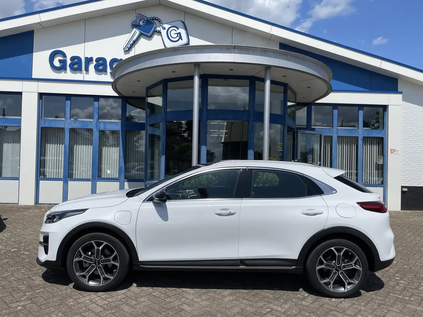 Kia XCeed 1.6 GDi PHEV ExecutiveLine | Trekhaak, Schuifdak, Blanco - 2