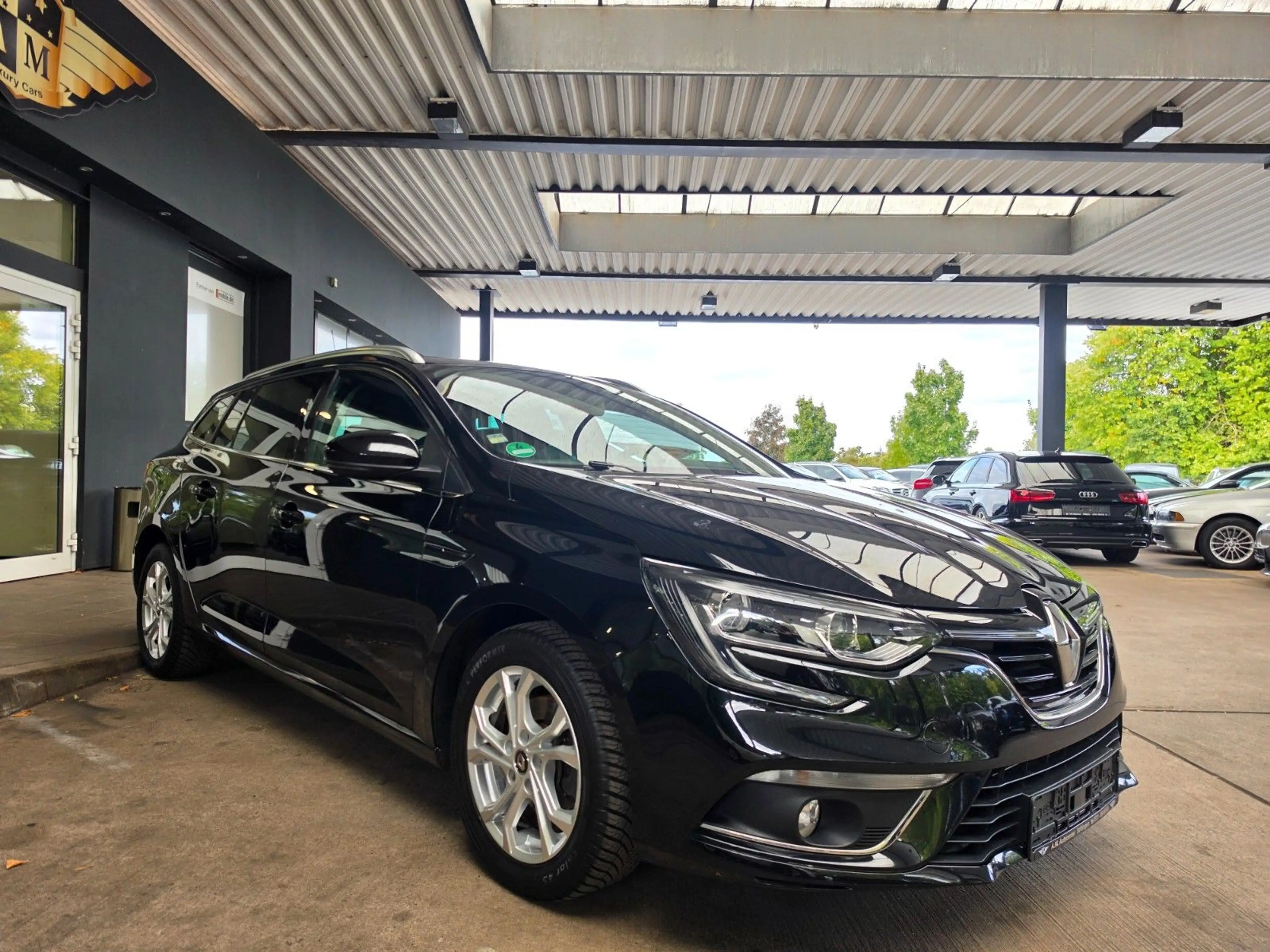 Renault Megane IV Grandtour Experience SZH/Park/LM-AW — photo 7