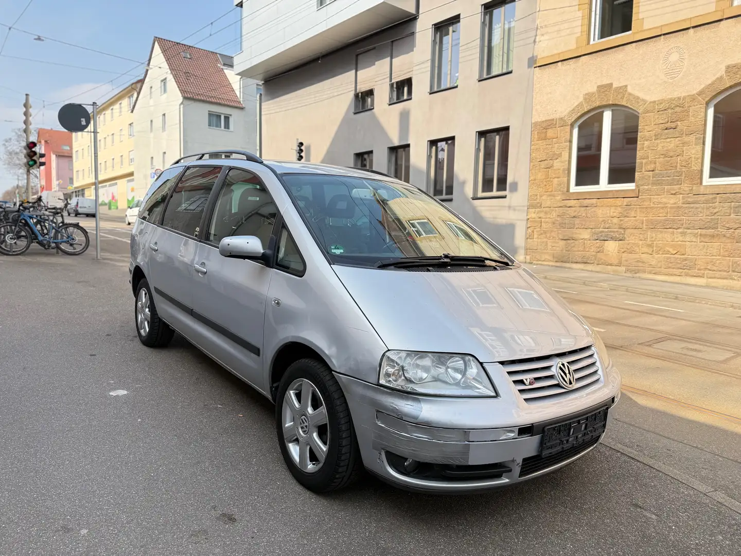 Volkswagen Sharan Sharan 2.8 V6 Automatik Comfortline Plateado - 2