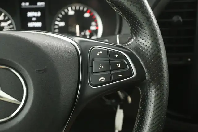 Mercedes-Benz Vito view 18