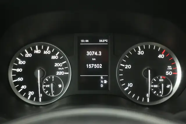 Mercedes-Benz Vito view 12
