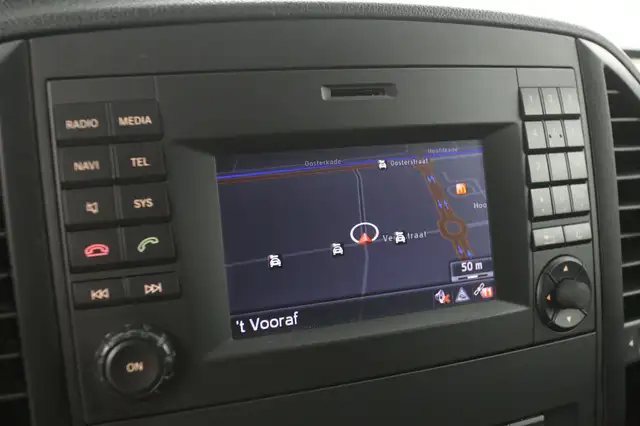 Mercedes-Benz Vito view 14
