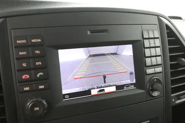 Mercedes-Benz Vito view 13