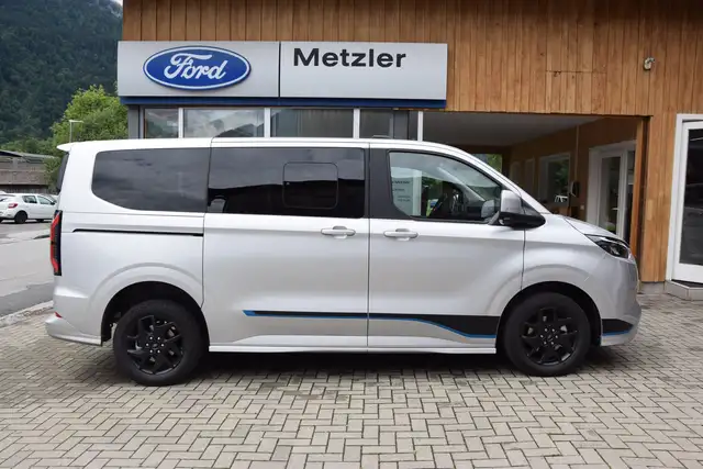 Ford Tourneo Custom **Plug-in Hybrid**340 L1** FWD**Kamera**AHK**ACC**
