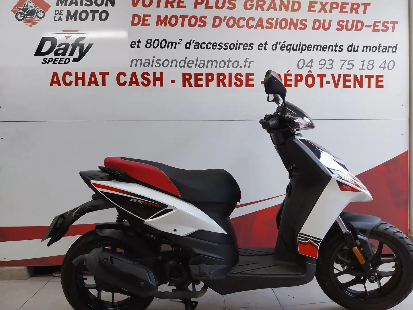 Aprilia SR 50 Wit - 1