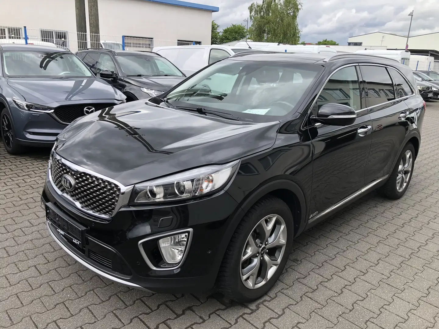 Kia Sorento Platinum Edition 4WD 2.2 Diesel, Autom. Noir - 1