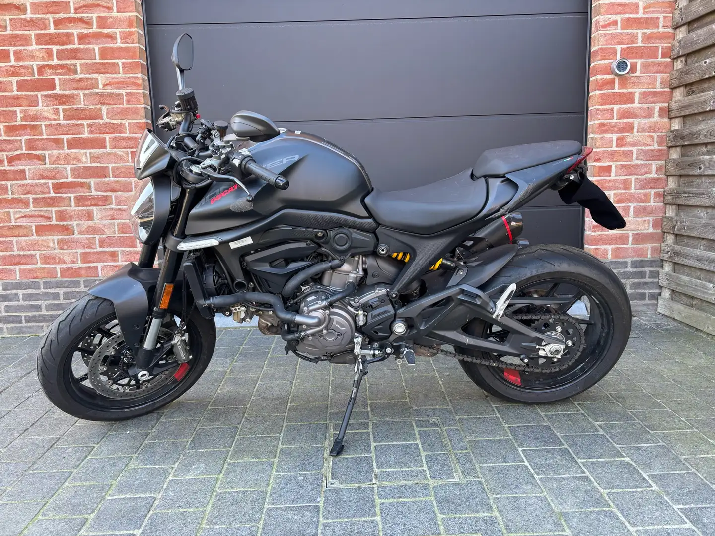 Ducati Monster 937 FULL OPTION - Matt black Negru - 2