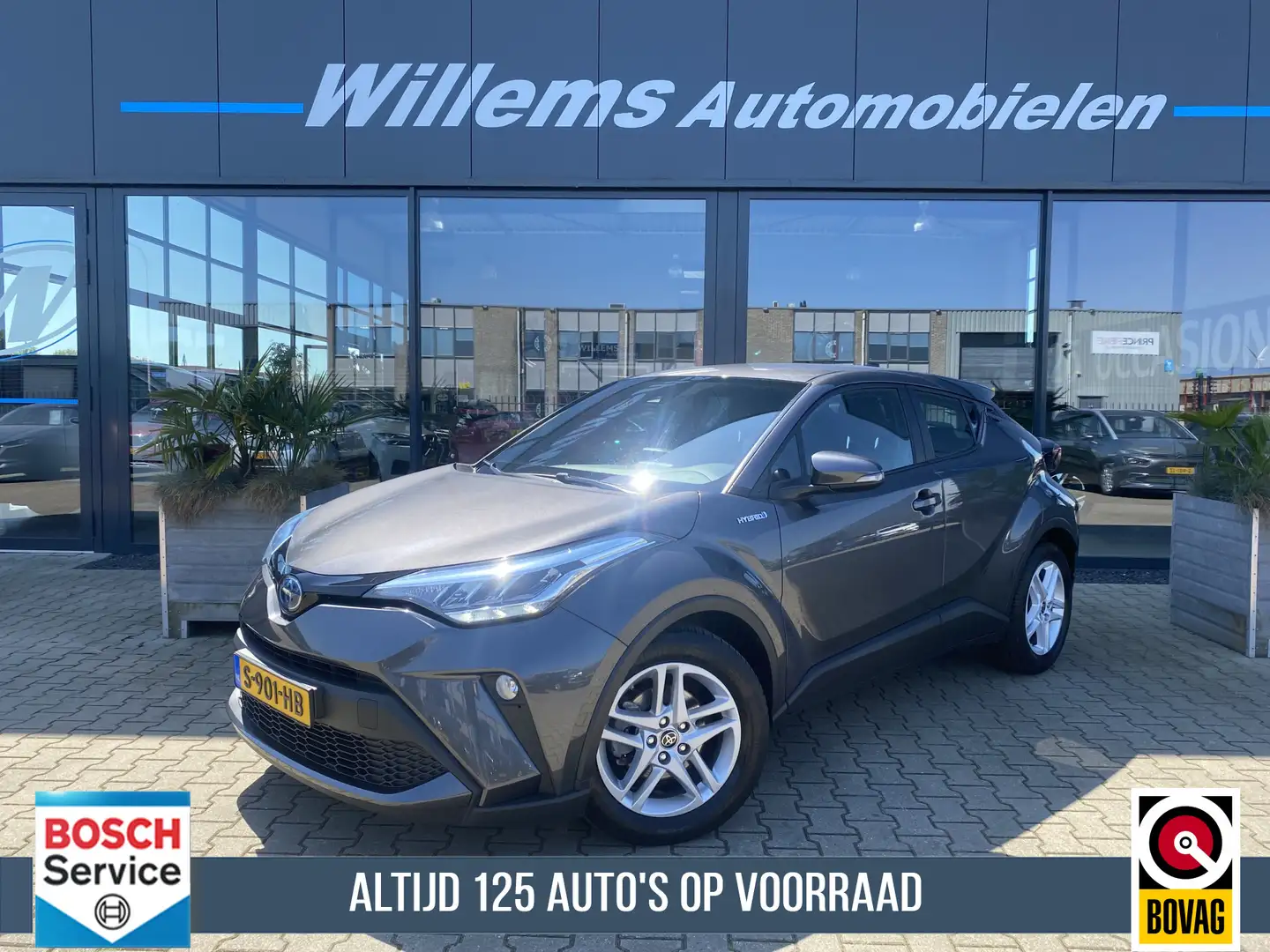 Toyota C-HR 1.8 Hybrid Active Adaptive Cruise, Camera & Climat Grijs - 1