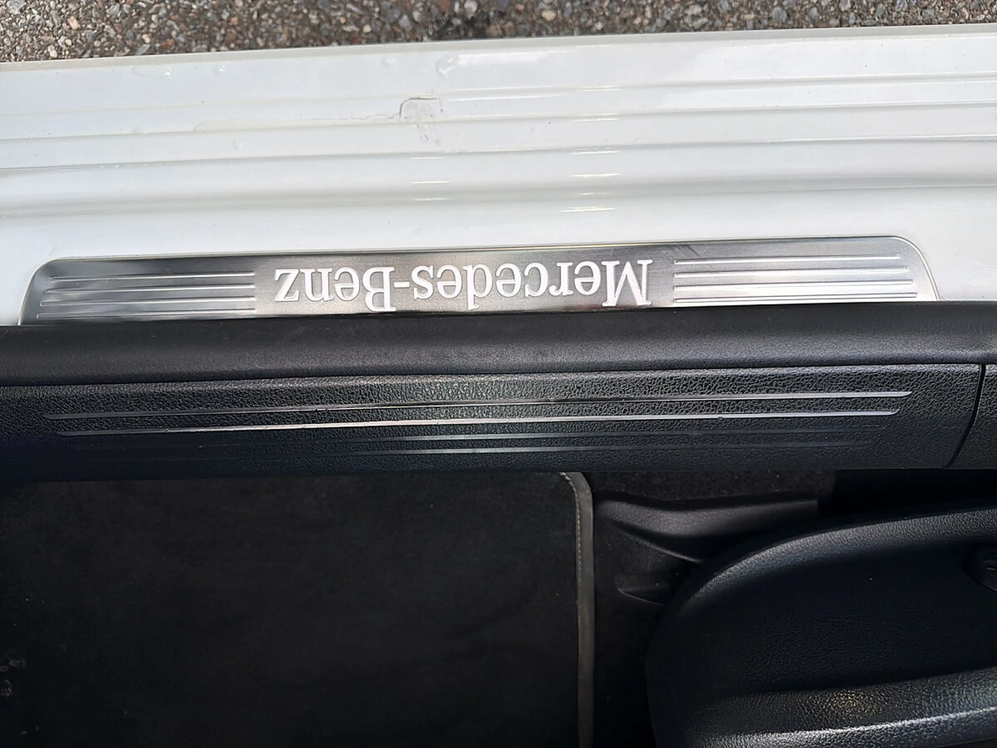 Mercedes-Benz CLA 250 e Style (EURO 6d) — photo 12