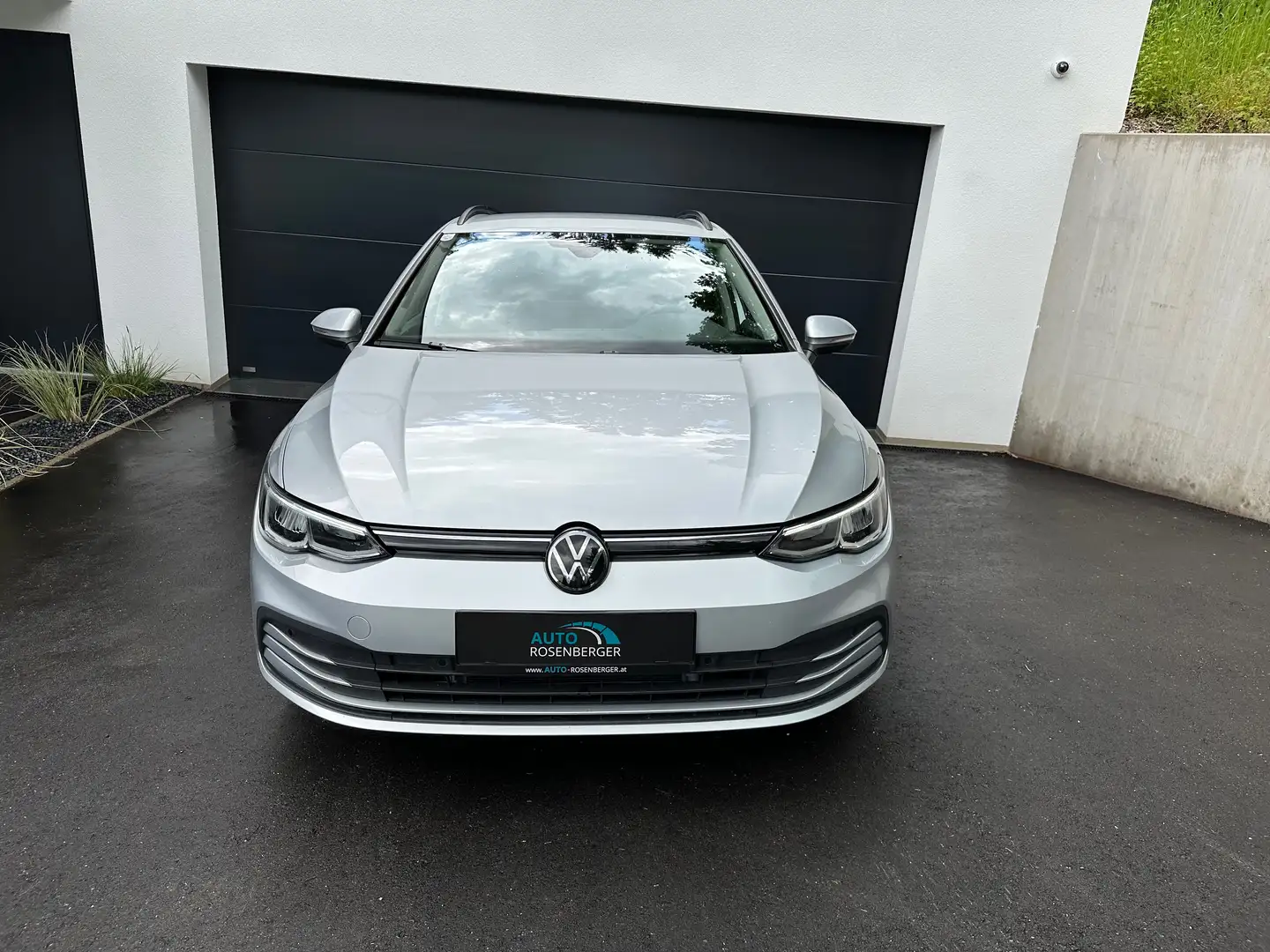 Volkswagen Golf Variant Life*2.0TDi*DSG*LED*ACC*MASSAGE*SHZ*RFK*8-fach*uvm Grau - 2
