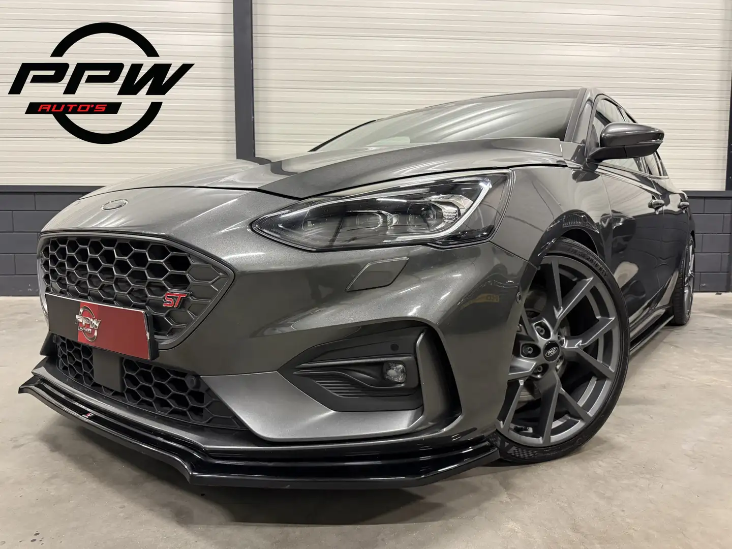 Ford Focus 2.3 ST-3 280PK Performance RECARO/B&O/MILLTEK/MAXT Grigio - 1