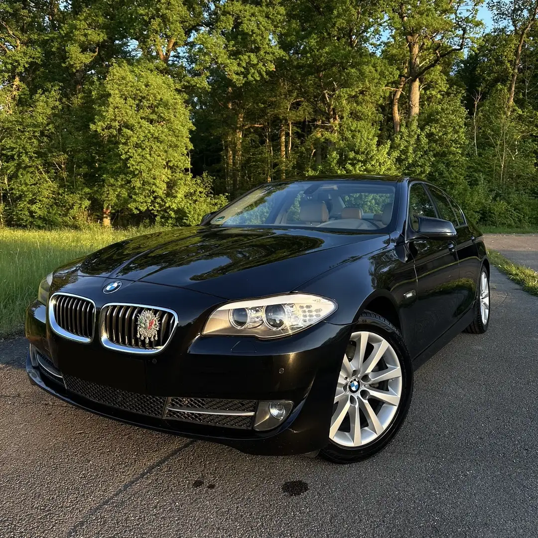 BMW 523 F10 TÜV NEU 05/2027 *M-Lenkrad*Sportsitze*Xenon* Schwarz - 2