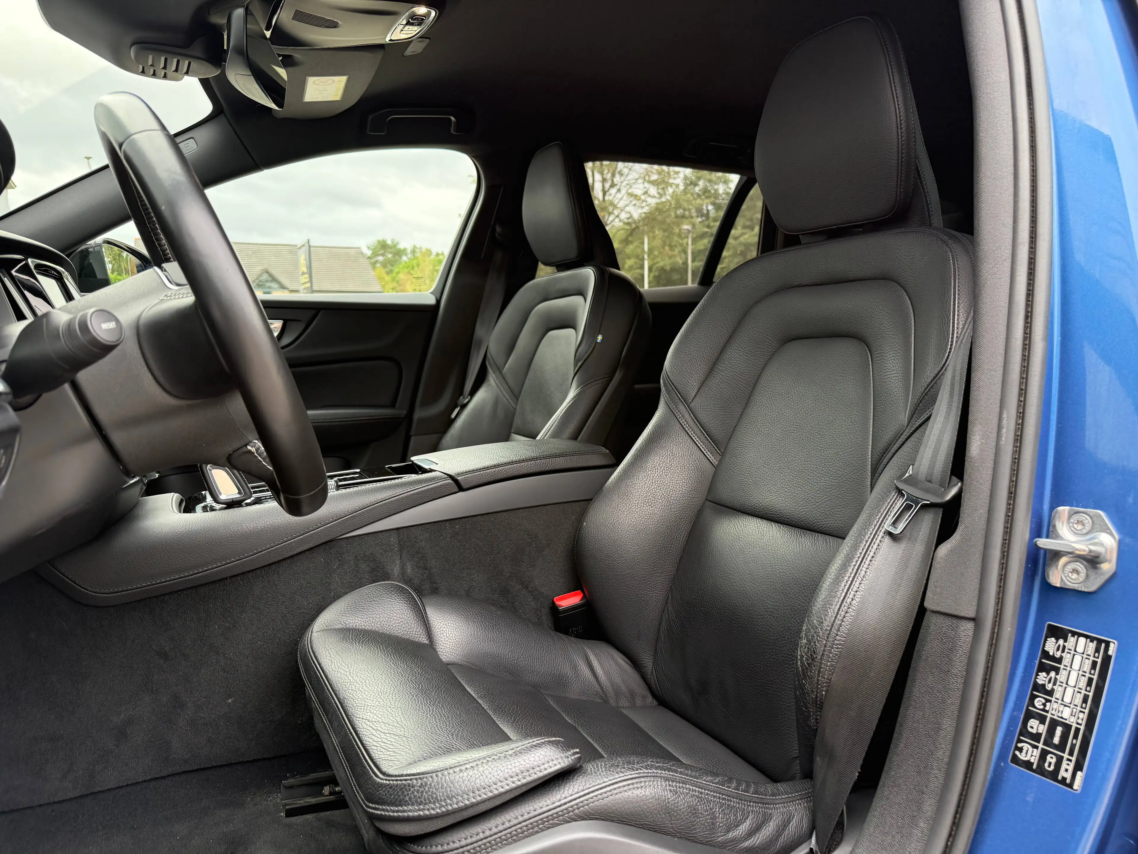 Volvo V60 V60 T6 R-Design AWD PHEV/Trekhaak/H&K/Carplay/360/Head/ACC/Keyless/ — photo 10