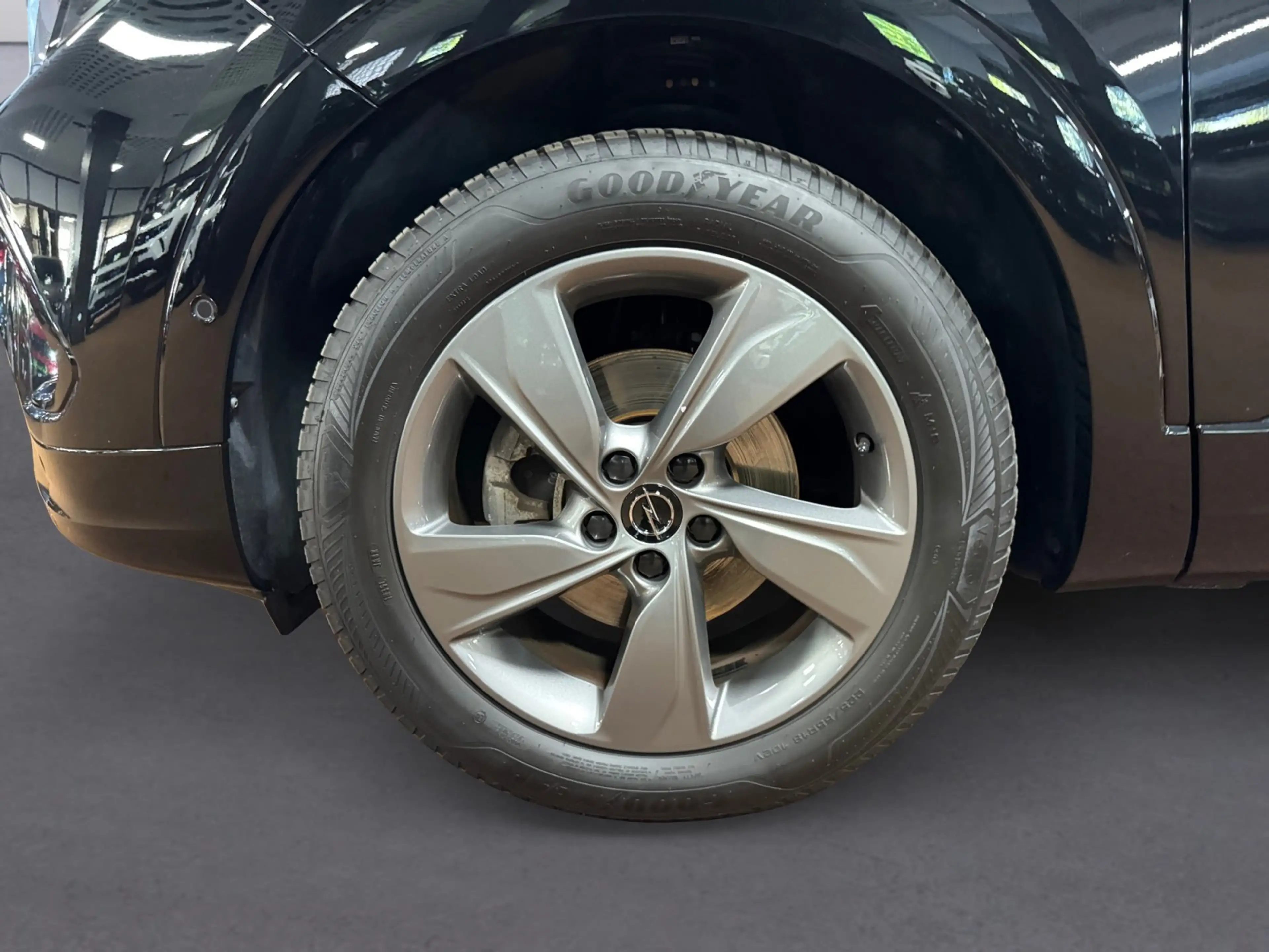 Opel Grandland 1.2 GS Line Navi, Allwetterreifen — photo 15