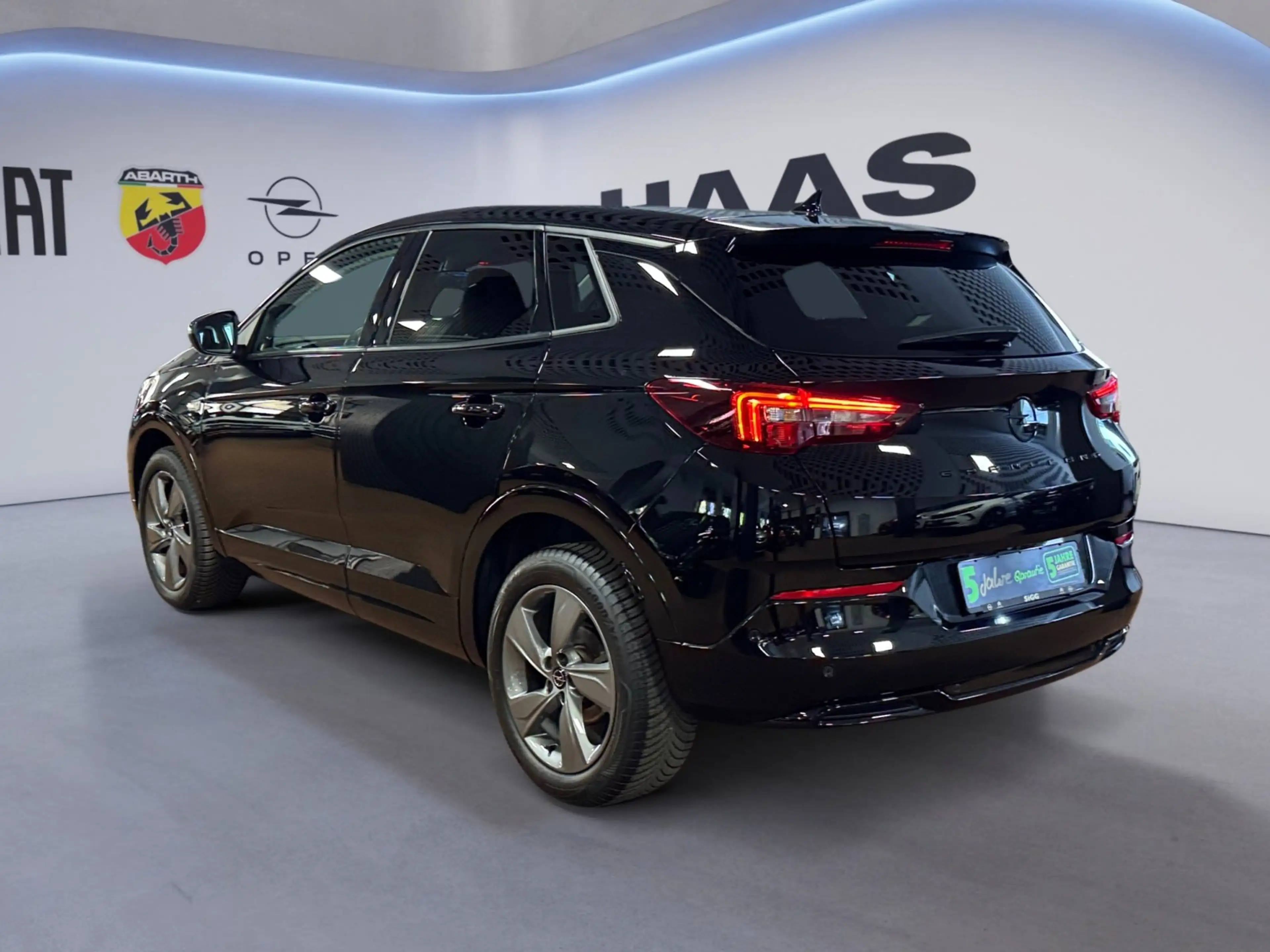 Opel Grandland 1.2 GS Line Navi, Allwetterreifen — photo 4