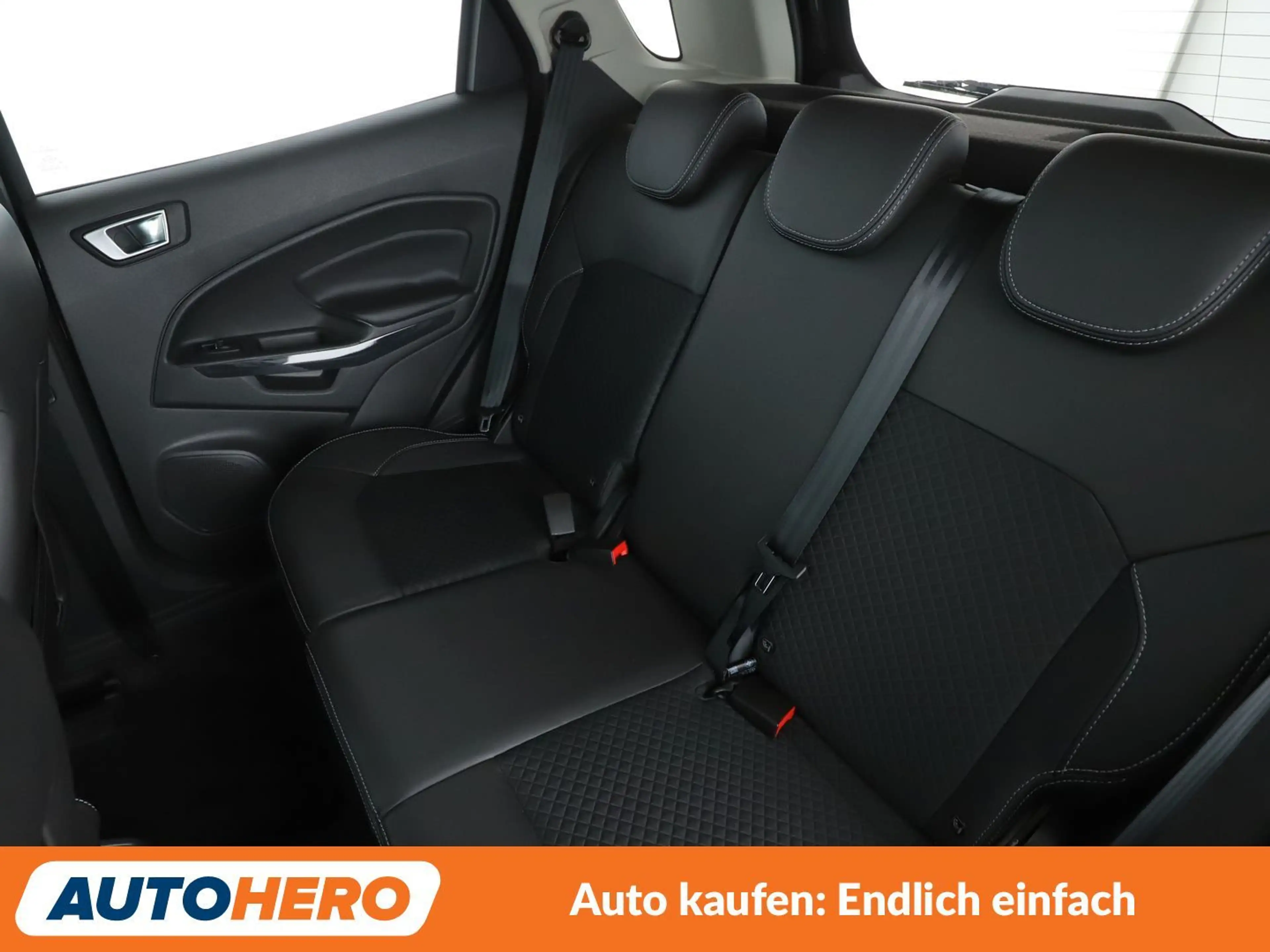 Ford EcoSport 1.0 EcoBoost Titanium — photo 14